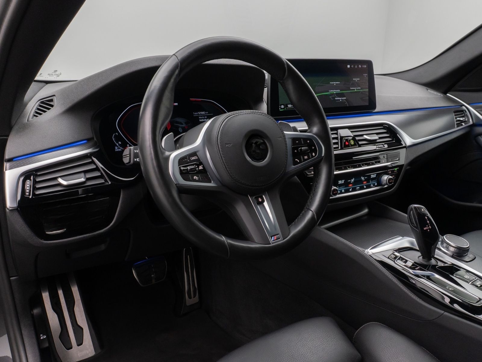 BMW 520d M Sport Kamera DAB HiFi Stop&Go Komfort foto 21