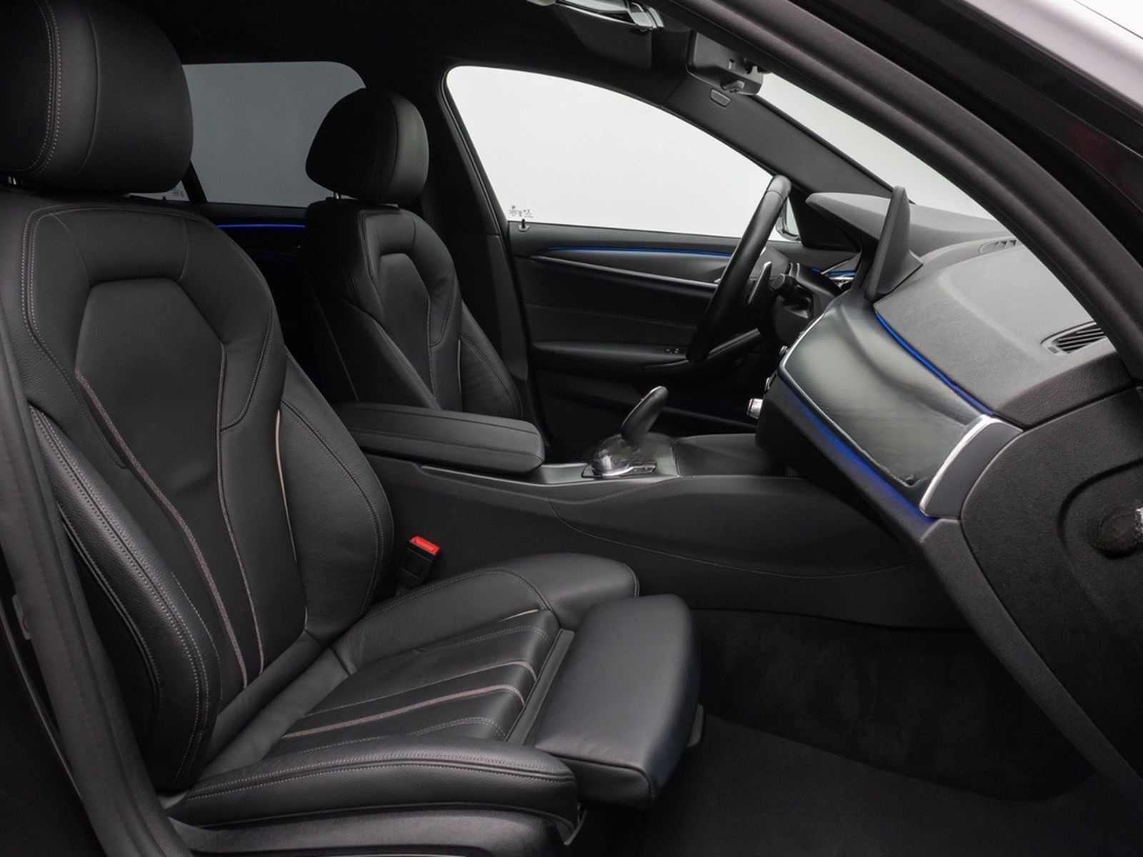 BMW 520d M Sport Kamera DAB HiFi Stop&Go Komfort foto 36