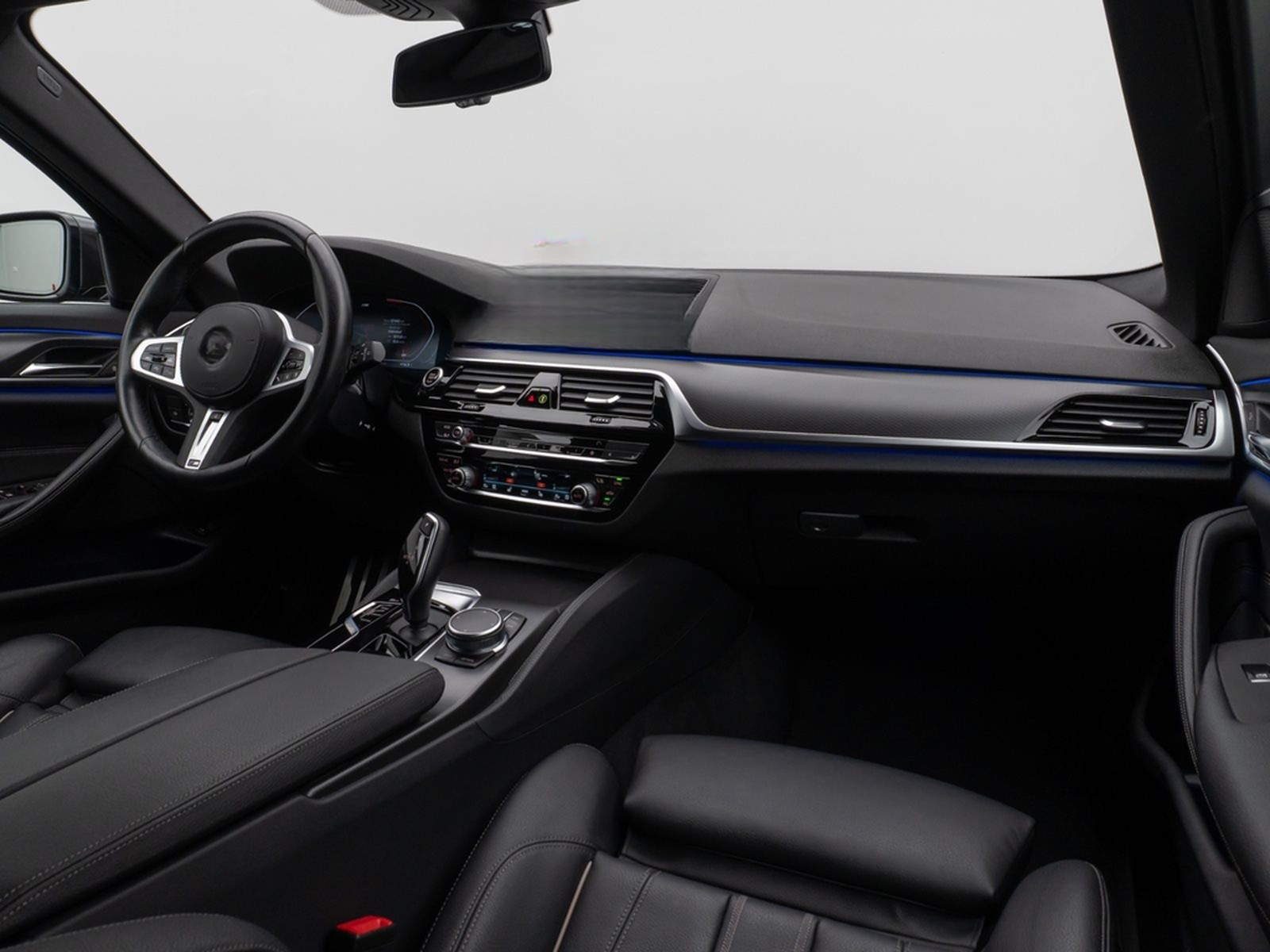 BMW 520d M Sport Kamera DAB HiFi Stop&Go Komfort foto 40