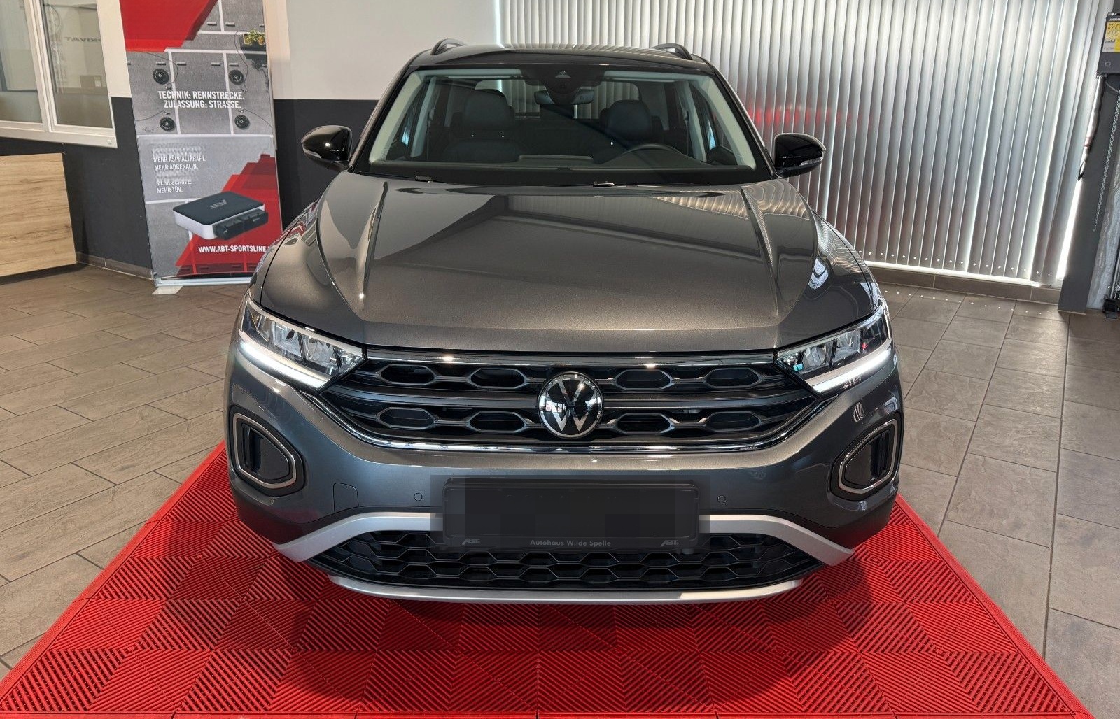 Volkswagen T-Roc Goal Navi ACC LED PDC Notbrems foto 2