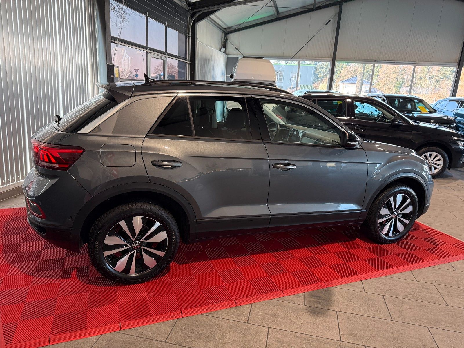Volkswagen T-Roc Goal Navi ACC LED PDC Notbrems foto 12