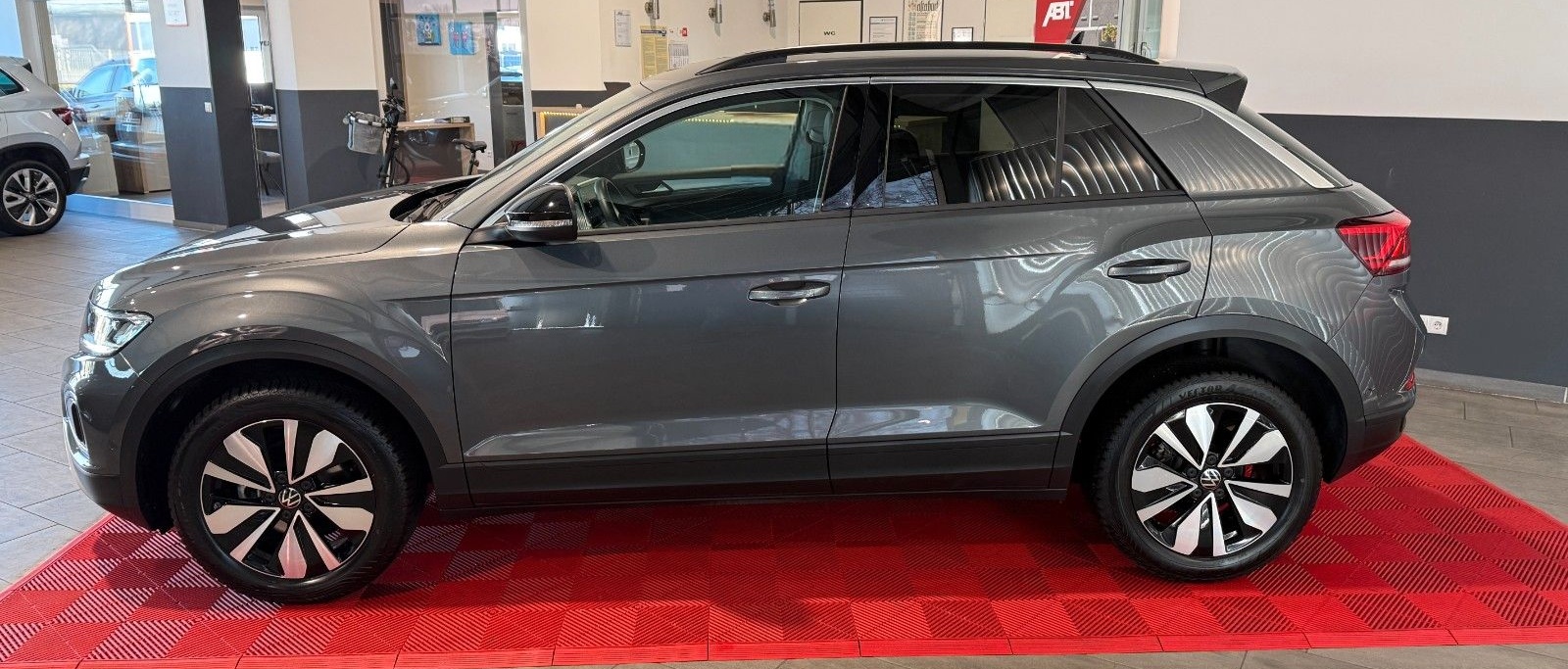 Volkswagen T-Roc Goal Navi ACC LED PDC Notbrems foto 5