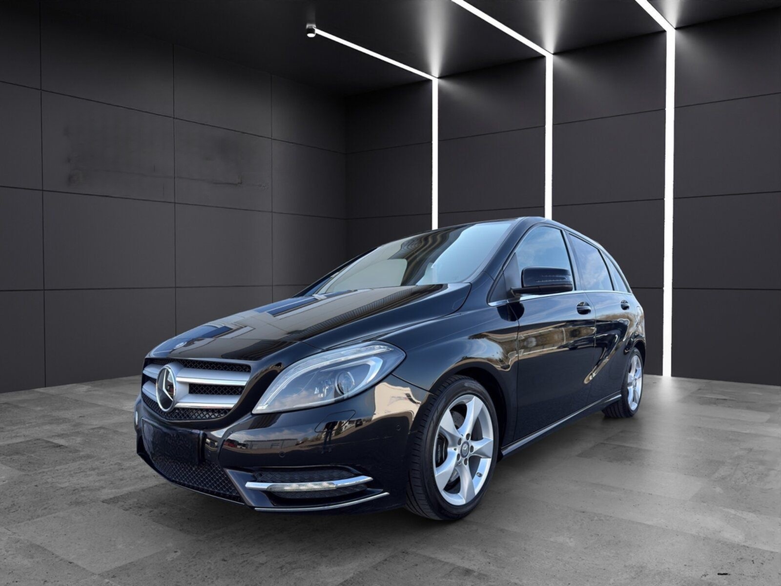 Mercedes-Benz B 250*COMAND*Bi-Xenon*Tempomat* Klima*AHK*8-fach foto 7