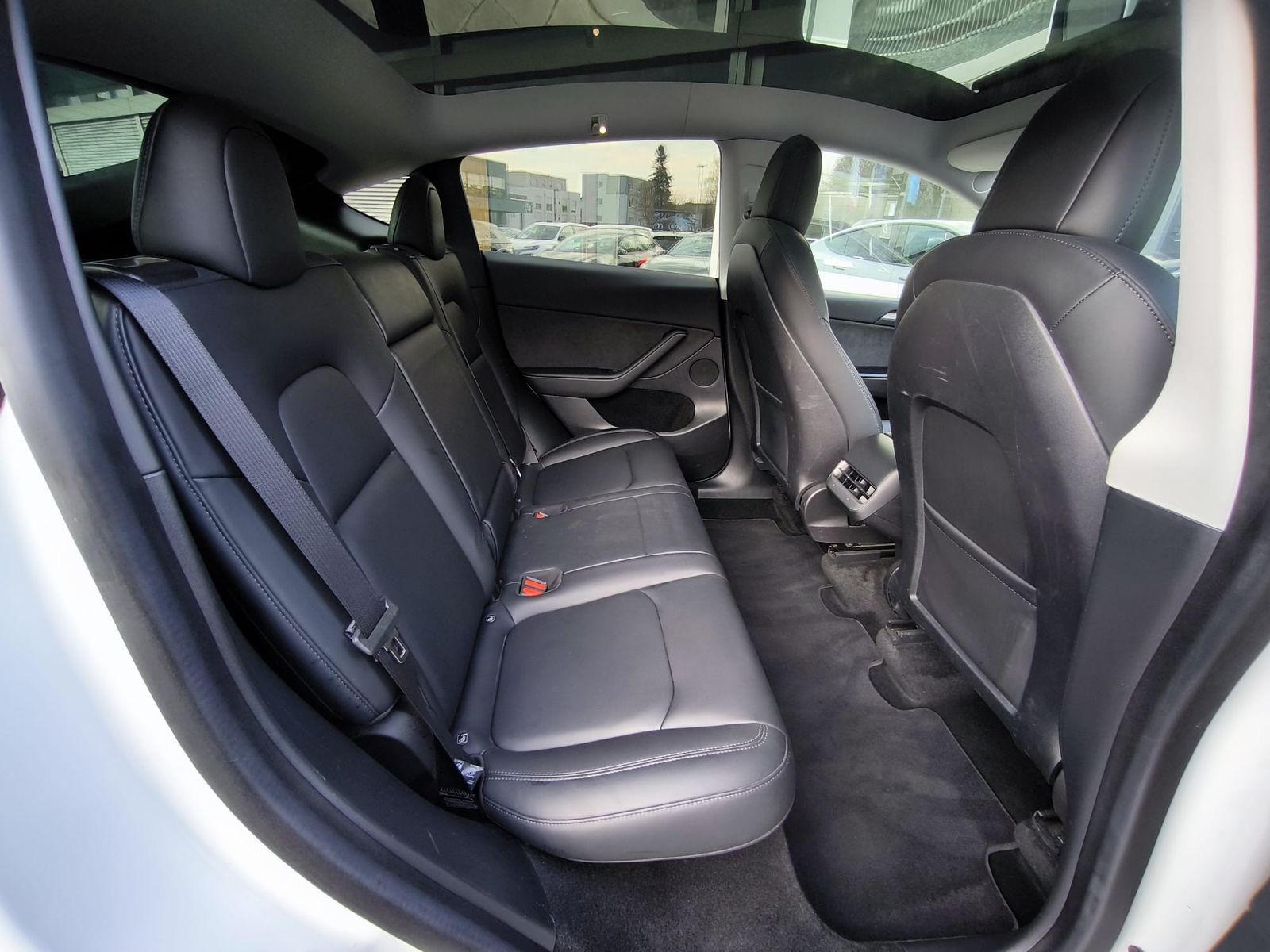 Tesla Model Y LR Dual AWD PANO+STDHZ+NAVI+LED+ACC+19"+ foto 11