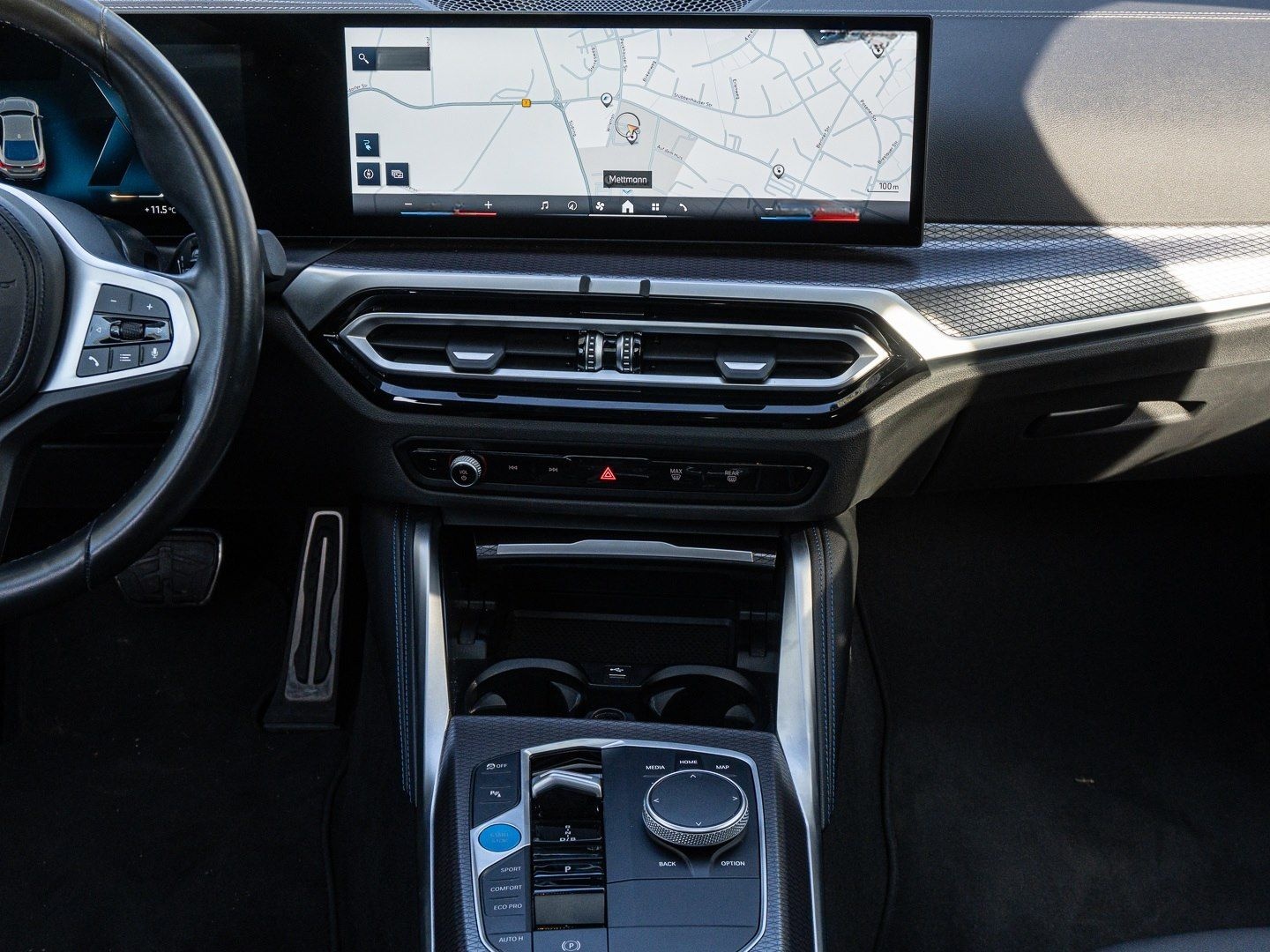 BMW i4 eDrive40 M Sport PANO AHK RFK NAVI Standh. foto 11