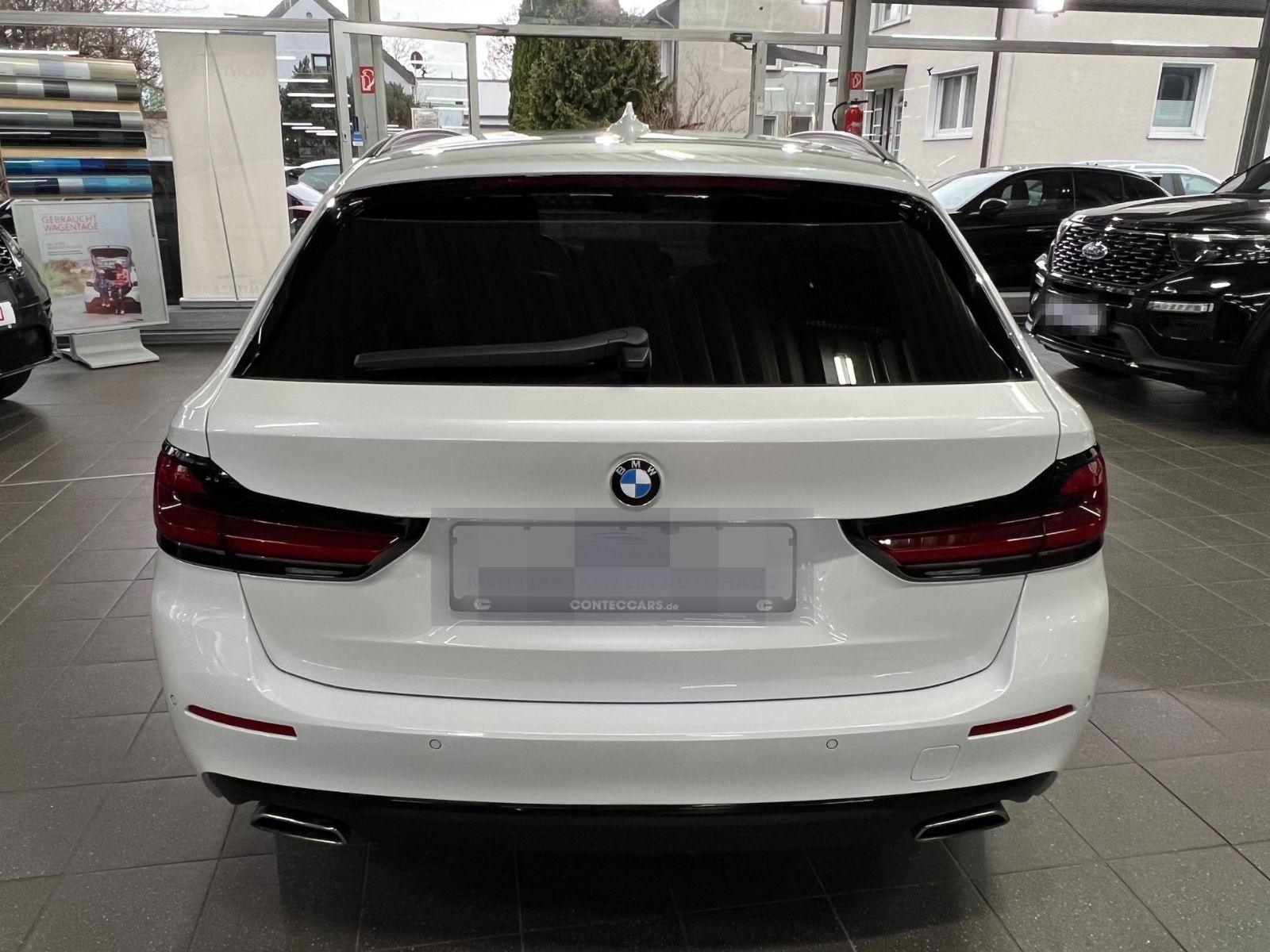 BMW 520 d Touring AMB+AHK+DAP+HuD+Pano+HaKa+SH+MEM foto 11