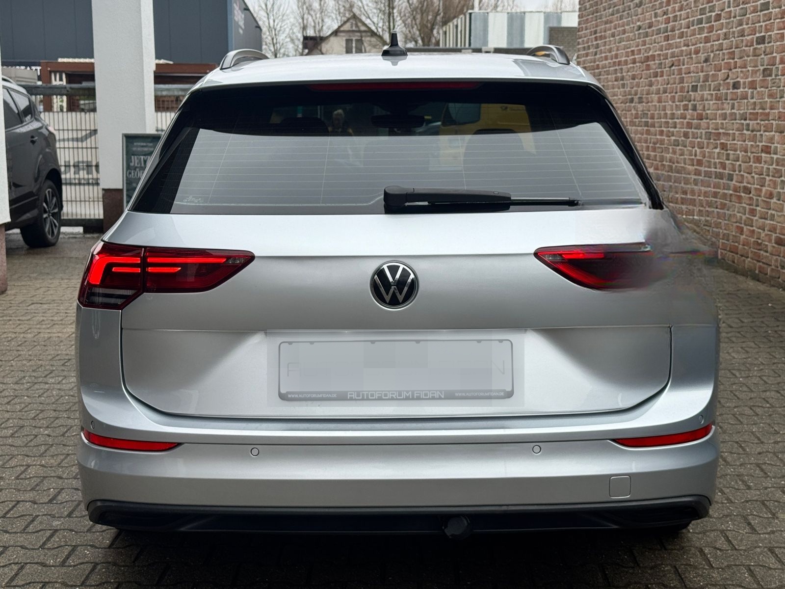 Volkswagen Golf VIII Variant Life eTSI DSG|LED|NAVI|SHZ|AHK foto 3