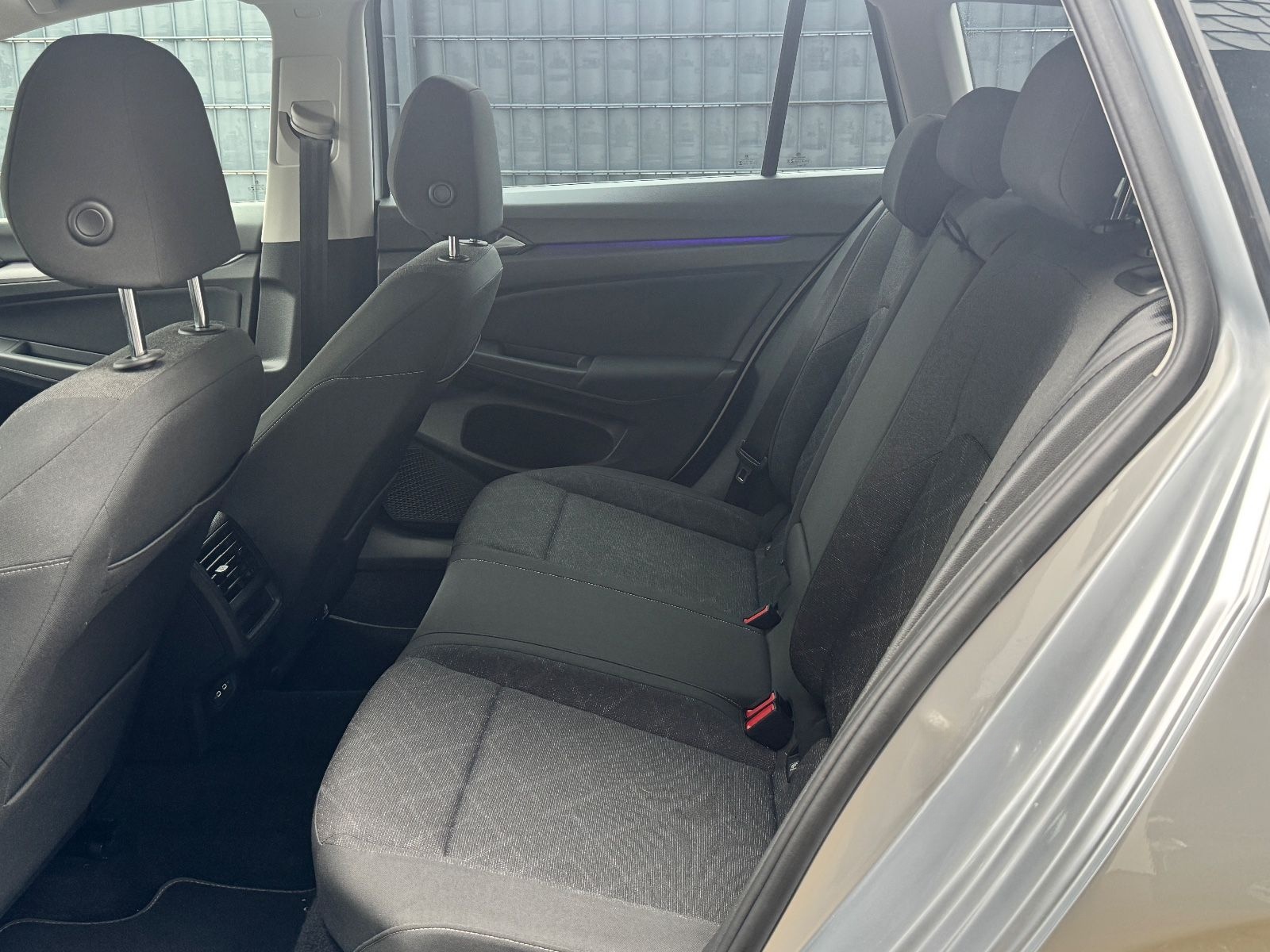 Volkswagen Golf VIII Variant Life eTSI DSG|LED|NAVI|SHZ|AHK foto 9