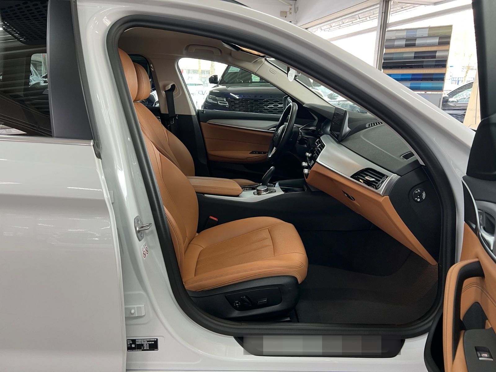 BMW 520d Touring xDrive 4Z+ASSIST+Park+Standheizung foto 13