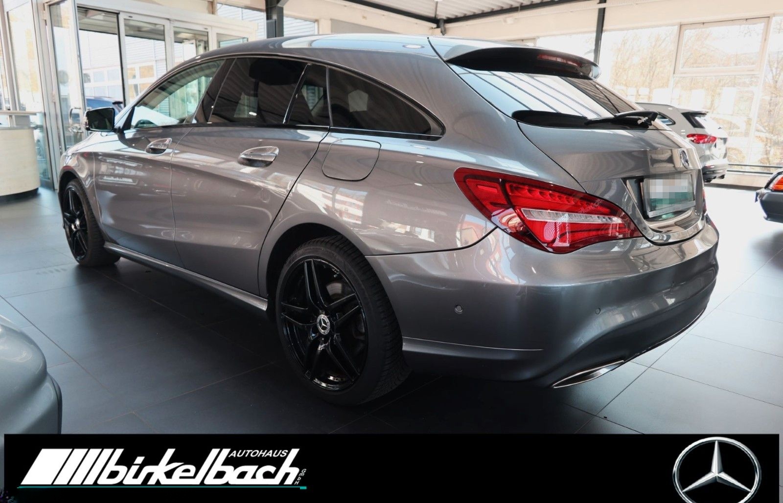 Mercedes-Benz CLA 180 SB Peak Night LED RFK Garantie! foto 2