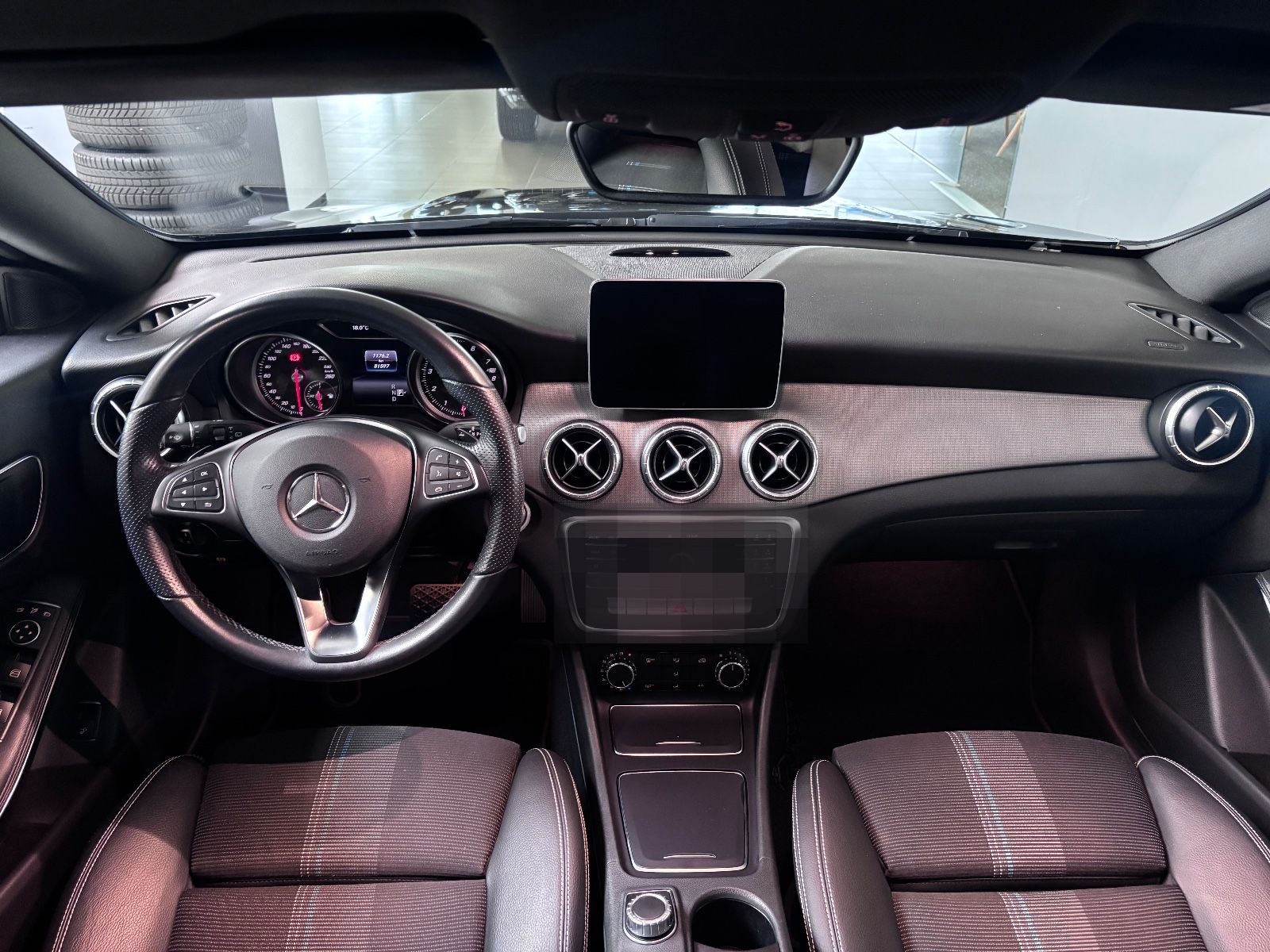 Mercedes-Benz CLA 220 Shooting Brake 4Matic 8-fach, R-Cam foto 12