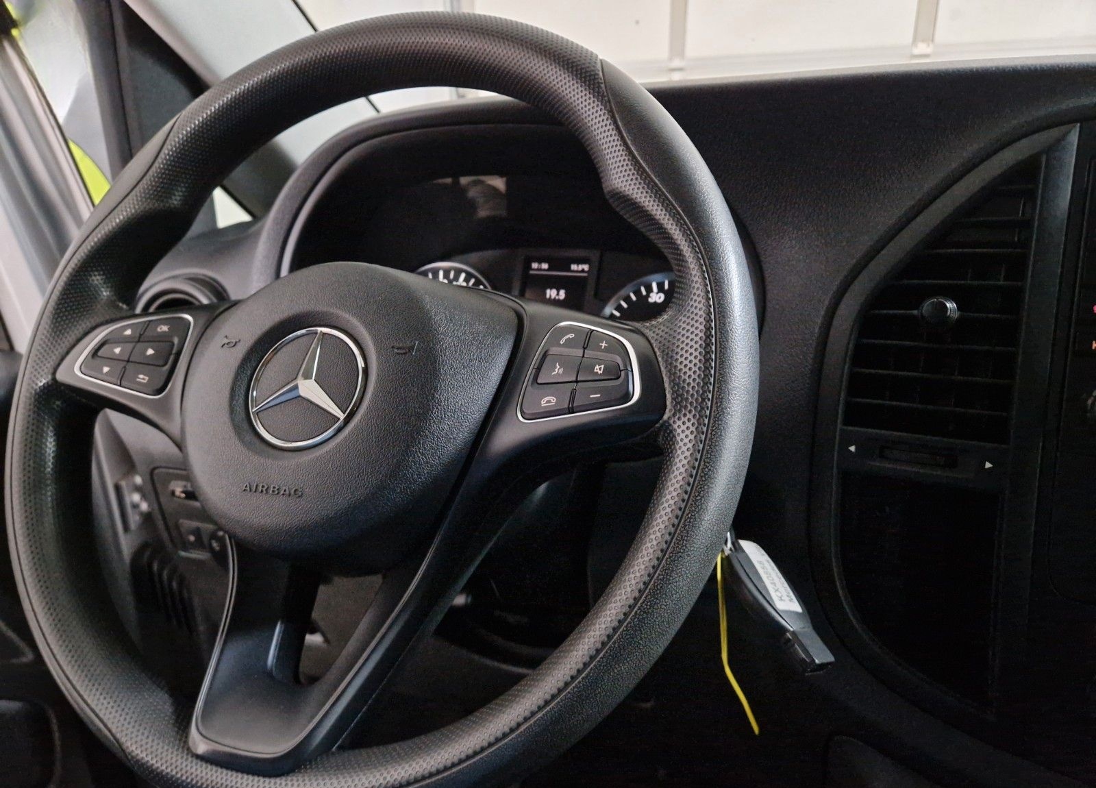 Mercedes-Benz Vito W447 Tourer lang/KLIMA/AHK/TEMPOMAT foto 15