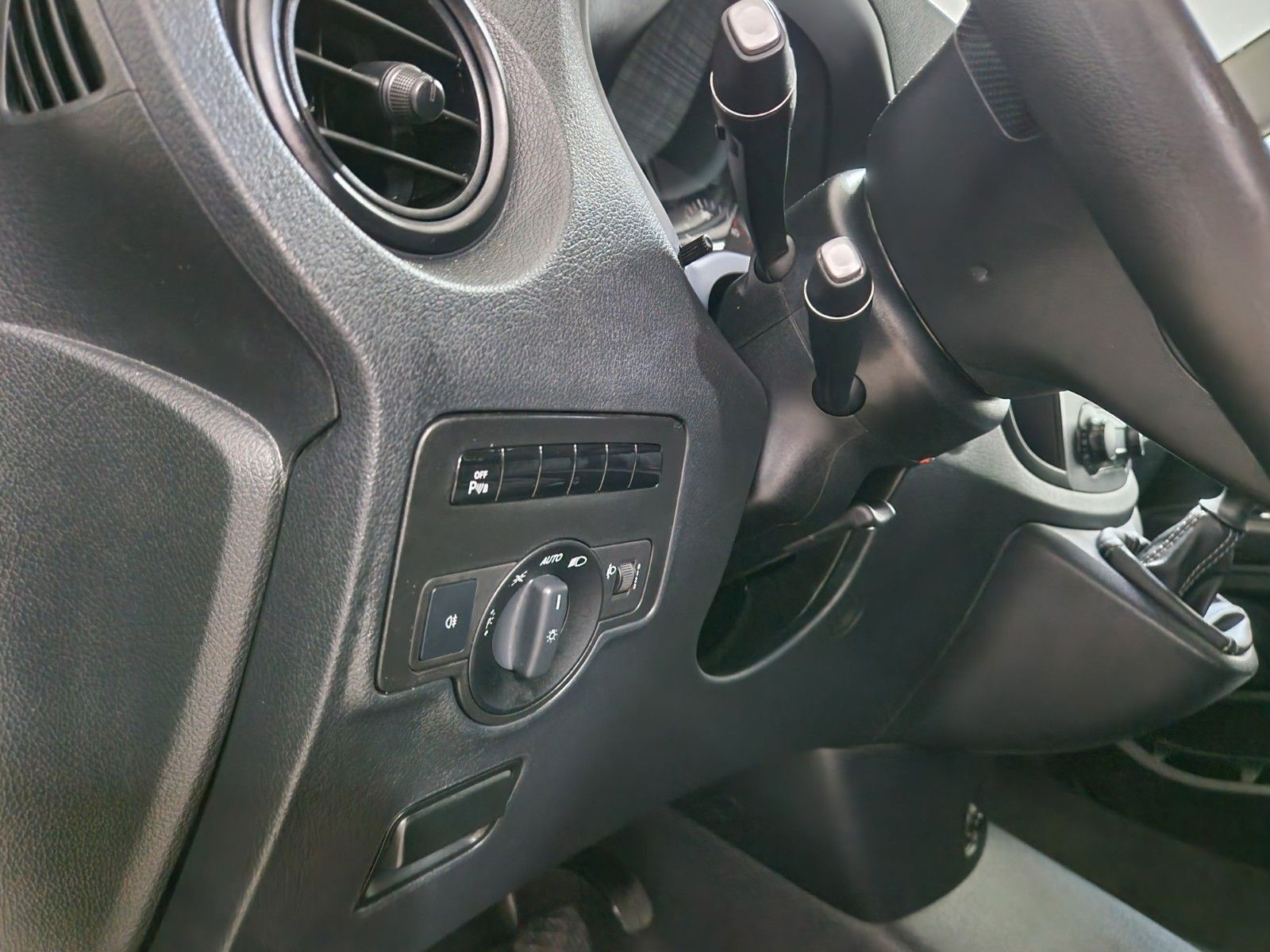 Mercedes-Benz Vito W447 Tourer lang/KLIMA/AHK/TEMPOMAT foto 18