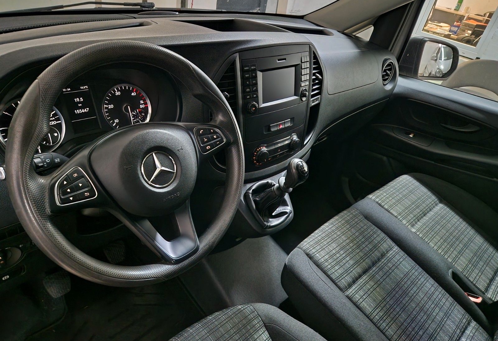 Mercedes-Benz Vito W447 Tourer lang/KLIMA/AHK/TEMPOMAT foto 9