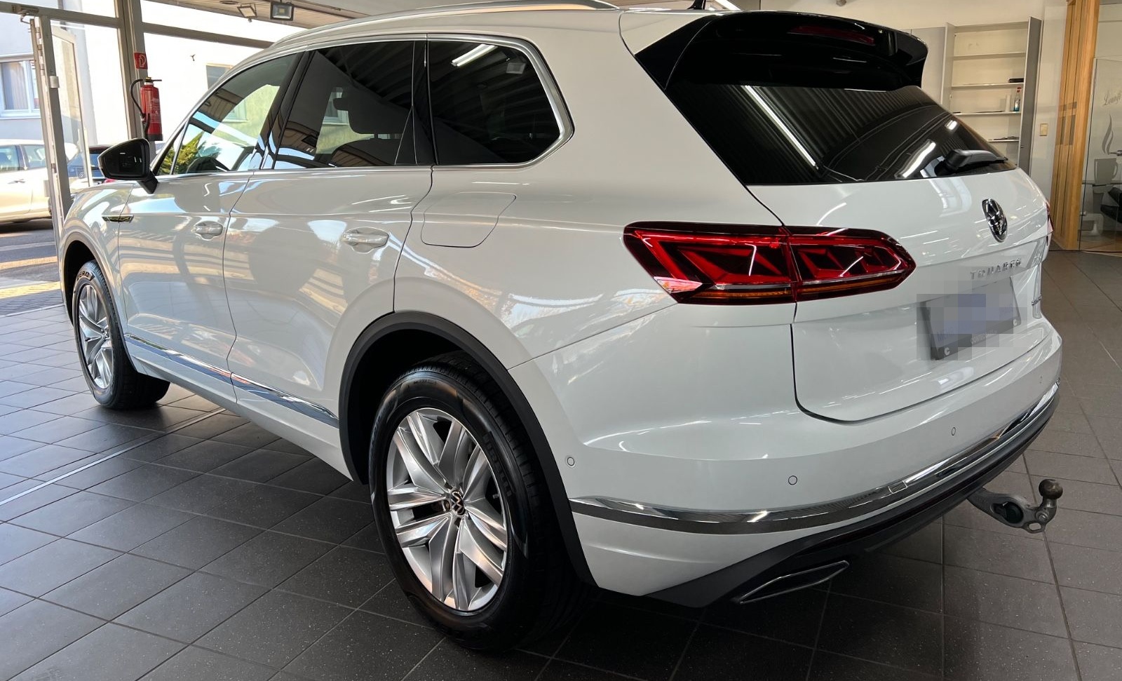 Volkswagen Touareg 3.0 V6 TSI Atmosphere 4M eHybrid SUPER foto 10