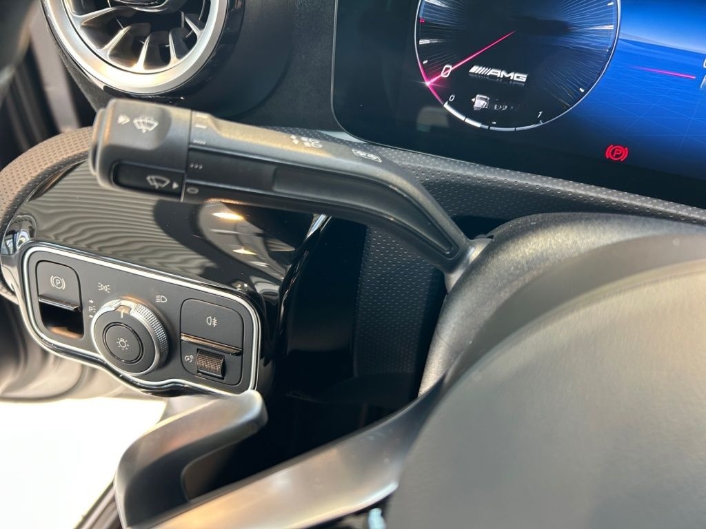 Mercedes-Benz AMG A 35 4matic AMG+MBeam+Night+Wide+Cam+LED+AUT foto 17