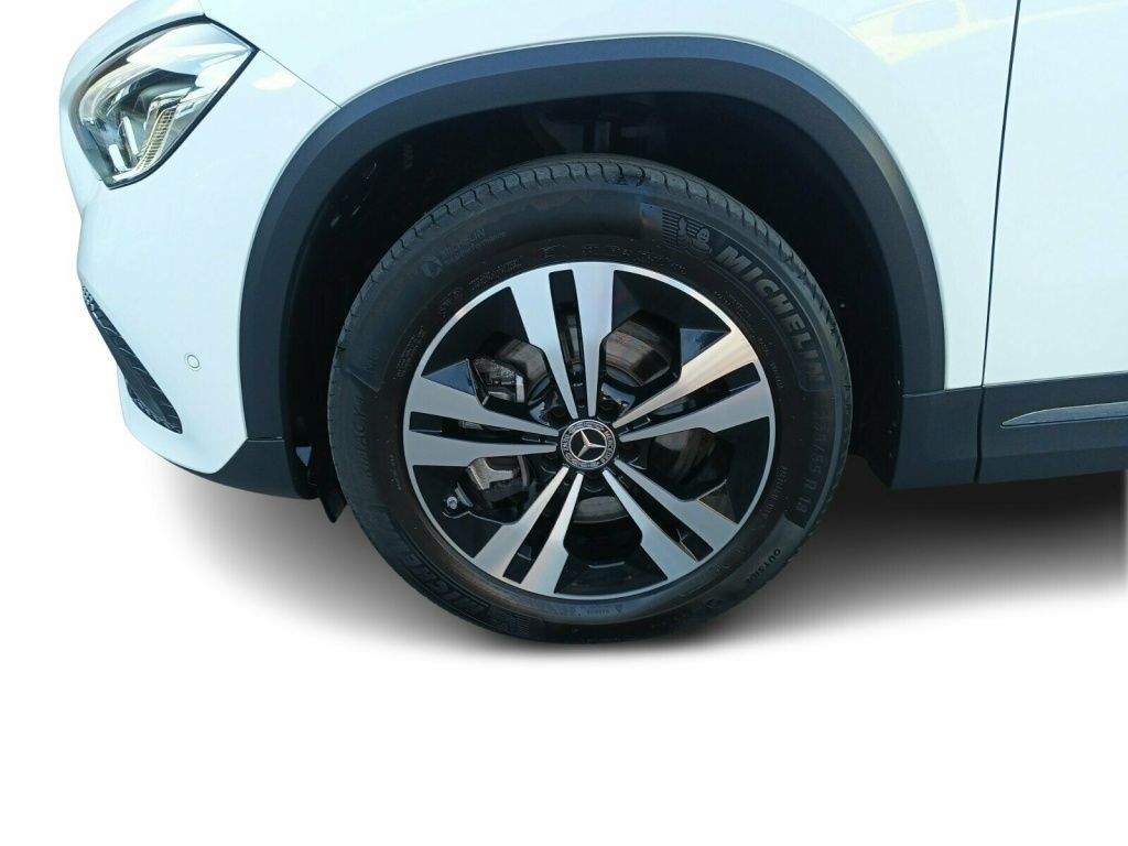 Mercedes-Benz GLA 220 d AUT Kam. KlimaA LED LM Navi PDC SHZ foto 11