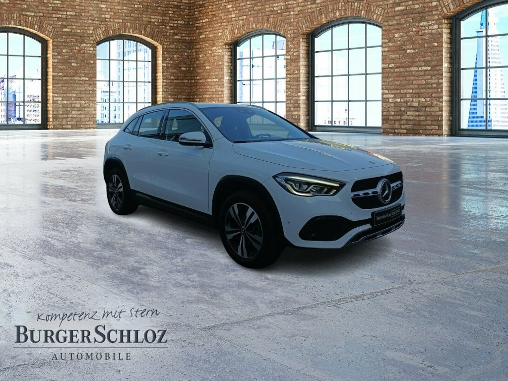 Mercedes-Benz GLA 220 d AUT Kam. KlimaA LED LM Navi PDC SHZ foto 3