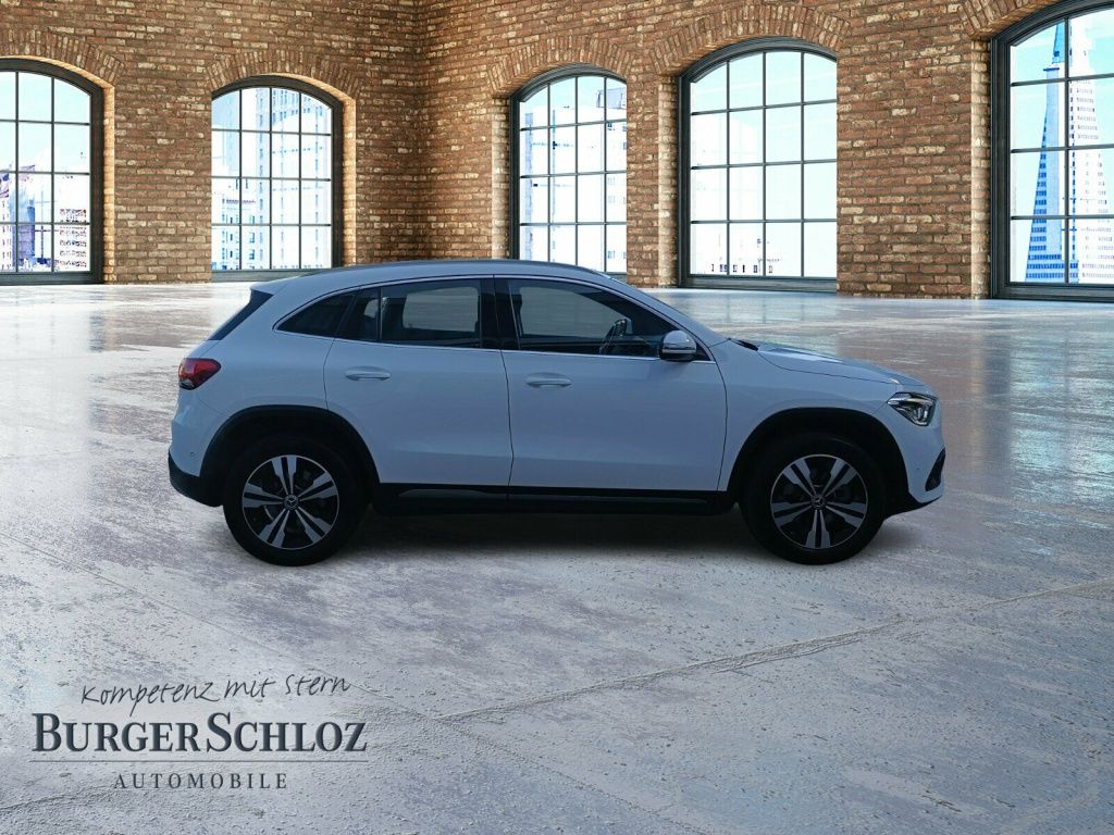Mercedes-Benz GLA 220 d AUT Kam. KlimaA LED LM Navi PDC SHZ foto 4