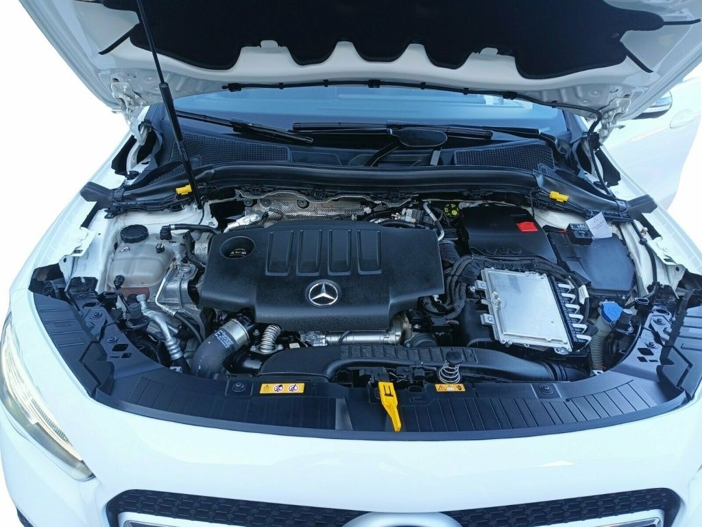 Mercedes-Benz GLA 220 d AUT Kam. KlimaA LED LM Navi PDC SHZ foto 10