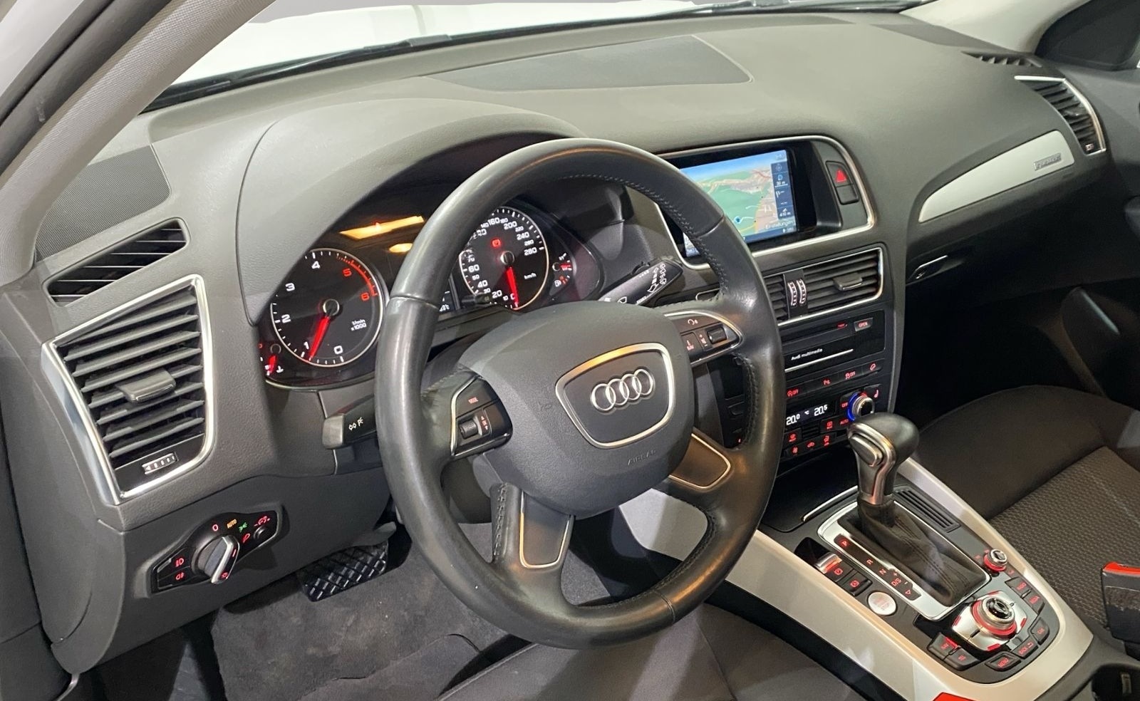 Audi Q5 2.0 TDI quattro (HU+Insp. neu, Xenon, SitzH, foto 3