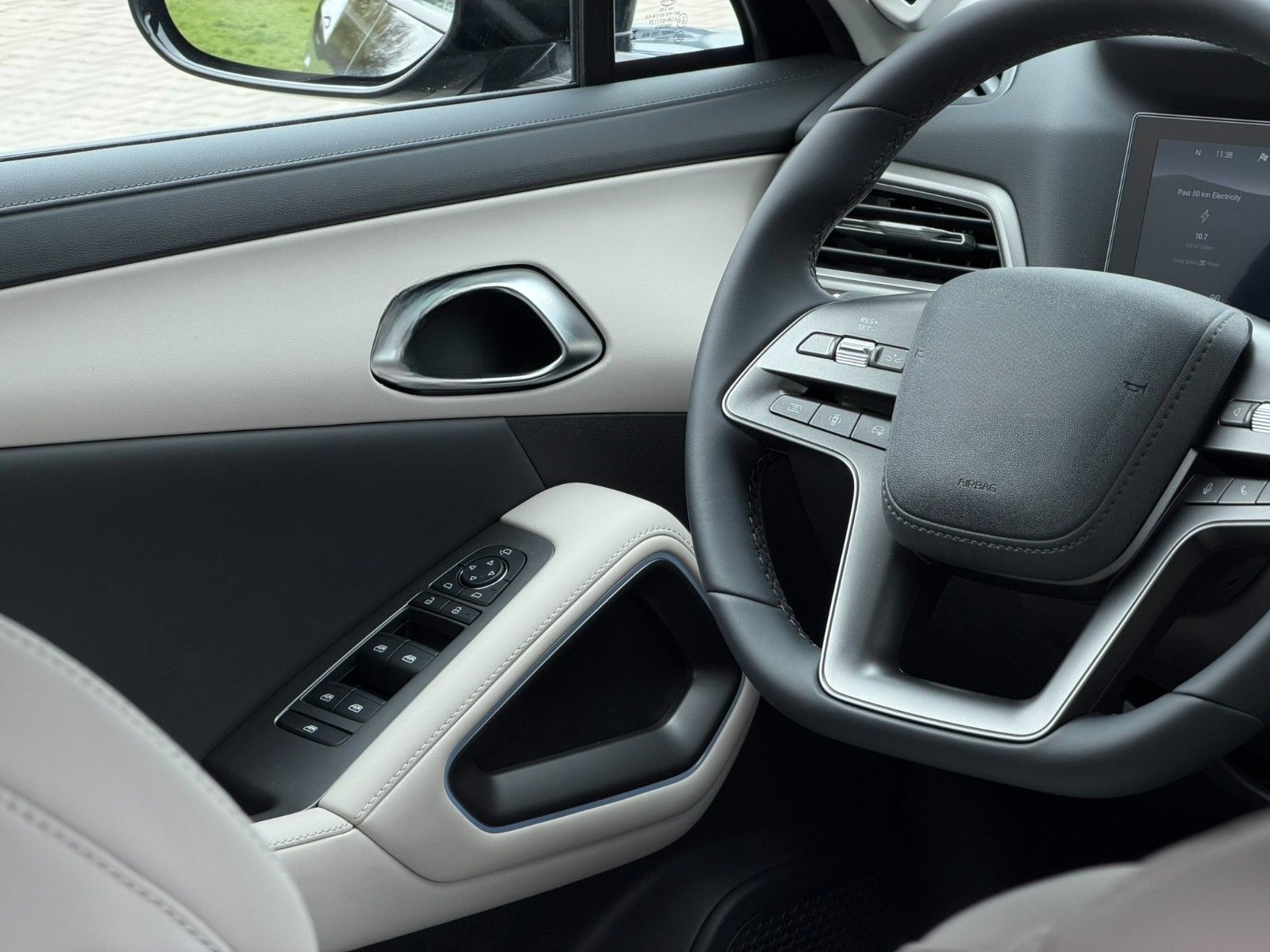 BYD ATTO 2 Comfort - Tageszulassung foto 17