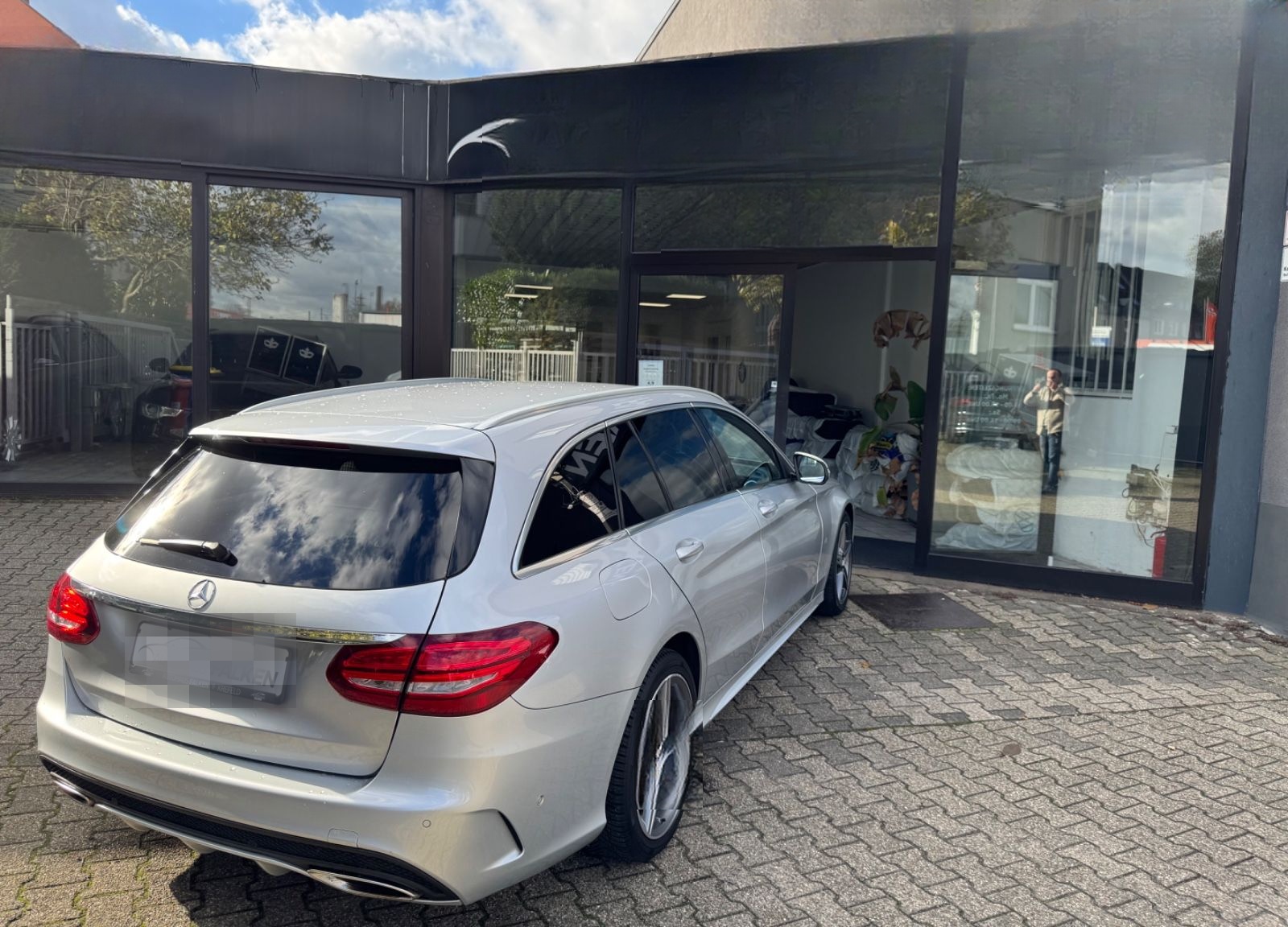 Mercedes-Benz C 180 T AMG LINE Burmester 360° *Garantie* 1H/SH foto 6