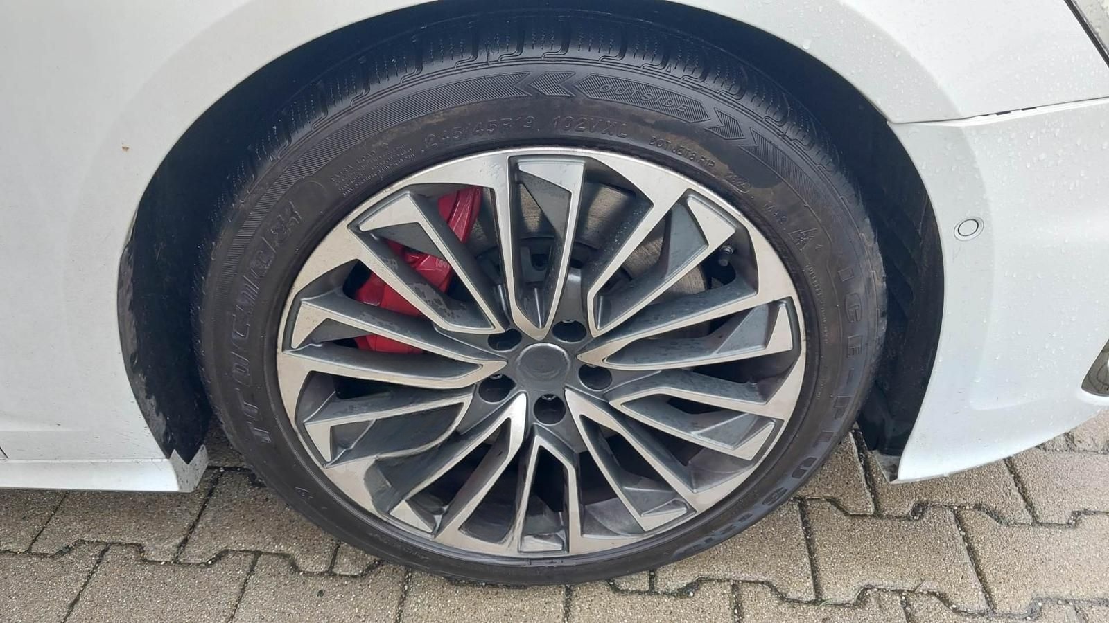 Audi A6 LIMO 55 TFSIe S-LINE MATRIX HuD B&O S-SITZE foto 16