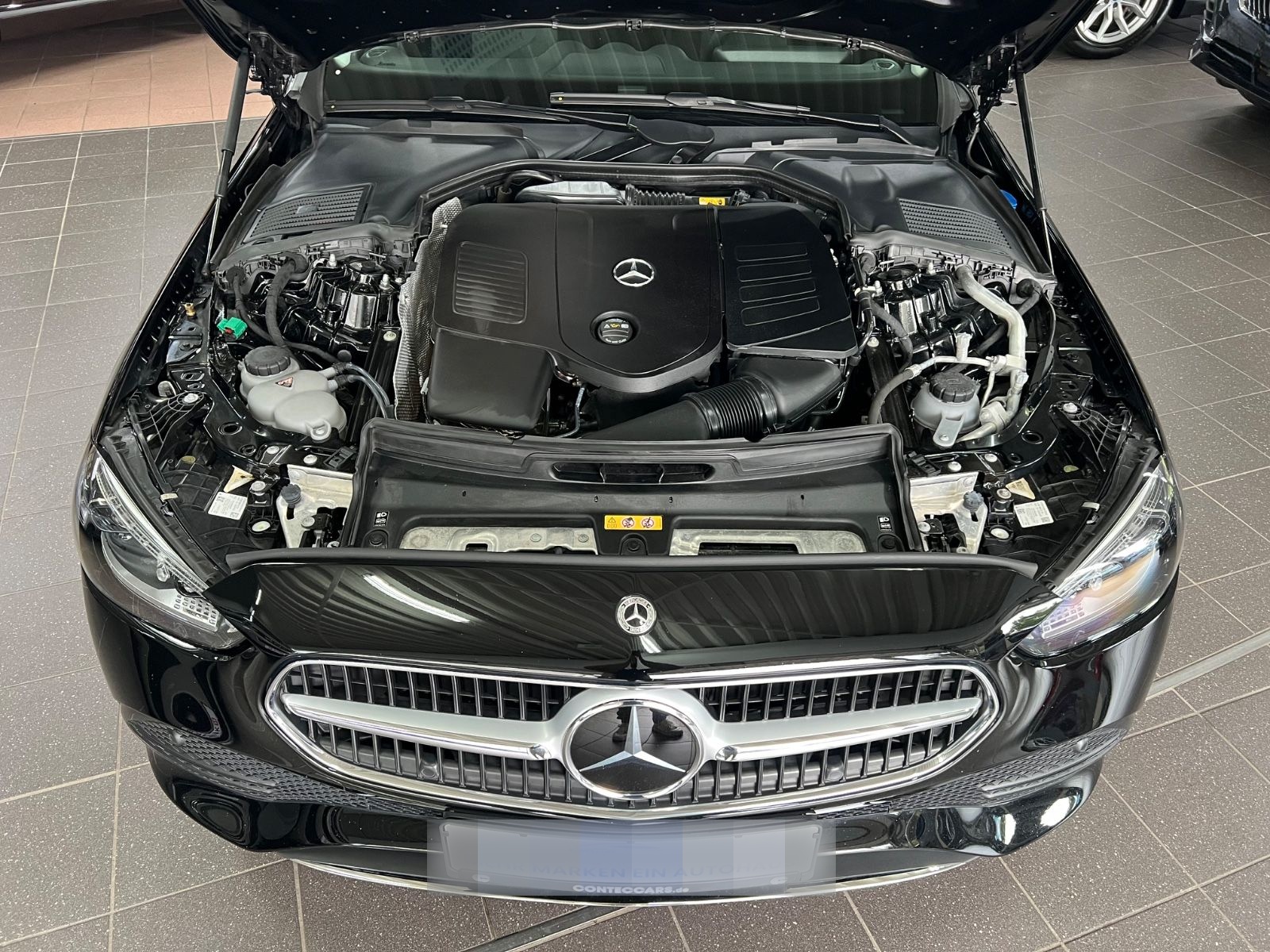 Mercedes-Benz C 300 e T Avantgarde Assitenz+HighEnd+Digi Light foto 5