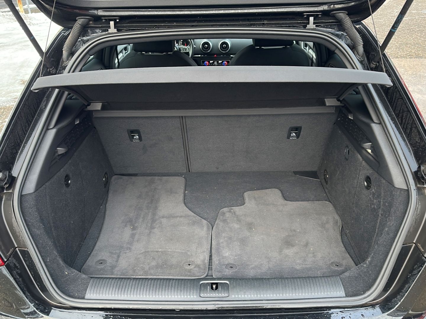 Audi A3 Sportback sport Navi Soundsystem  SHZ Keyless foto 8