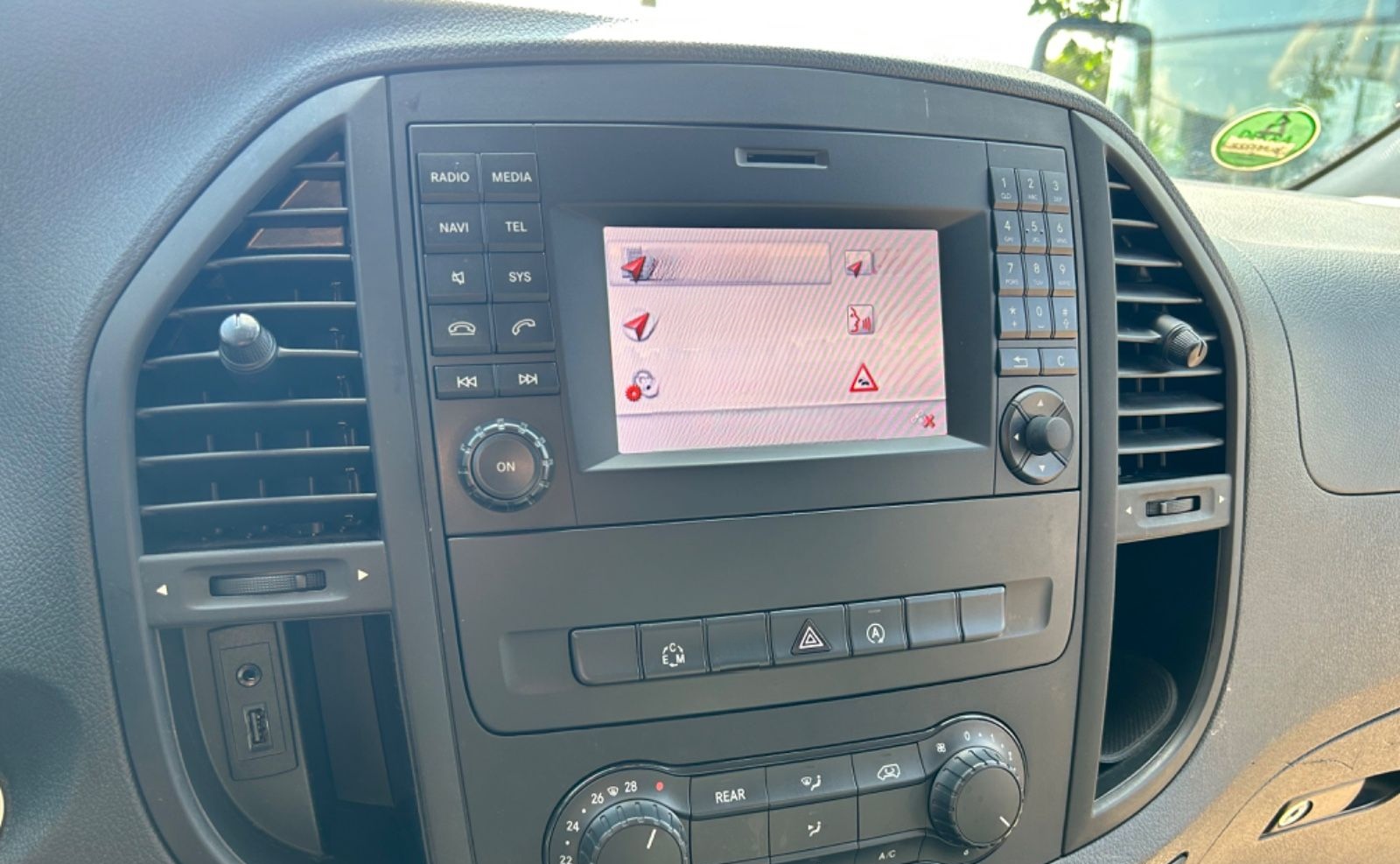 Mercedes-Benz Vito 114 4x4 Tourer / Automatik / Allrad foto 19