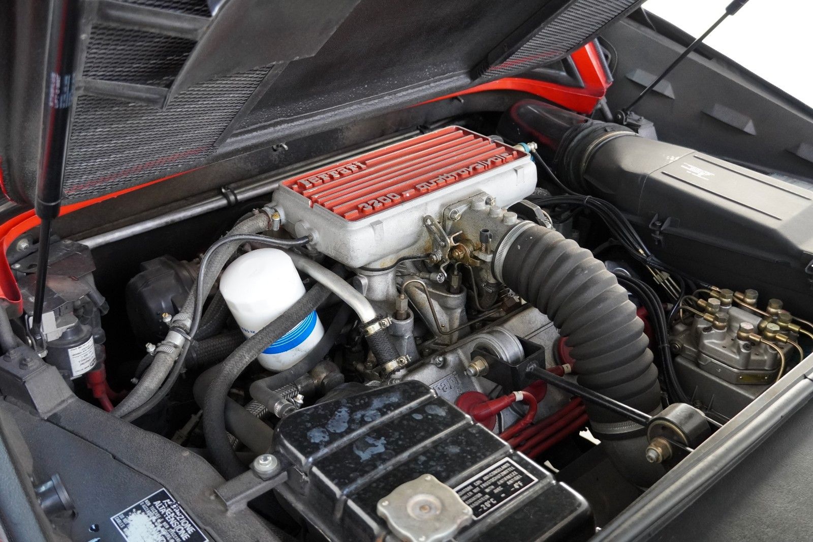 Ferrari 328 GTS foto 10