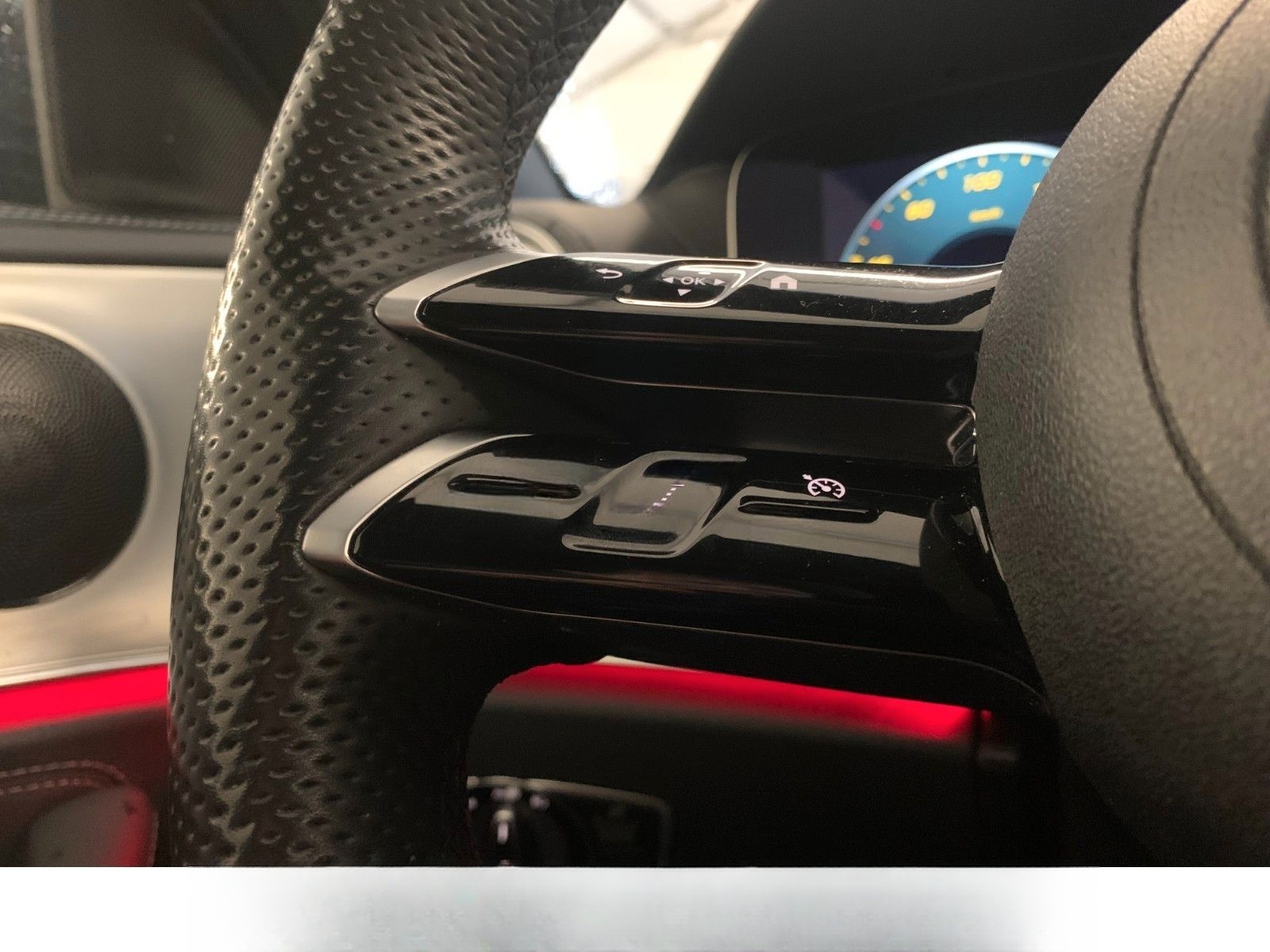 Mercedes-Benz E 300 de 2x AMG Line LED 19" Widescreen 360Kam foto 17