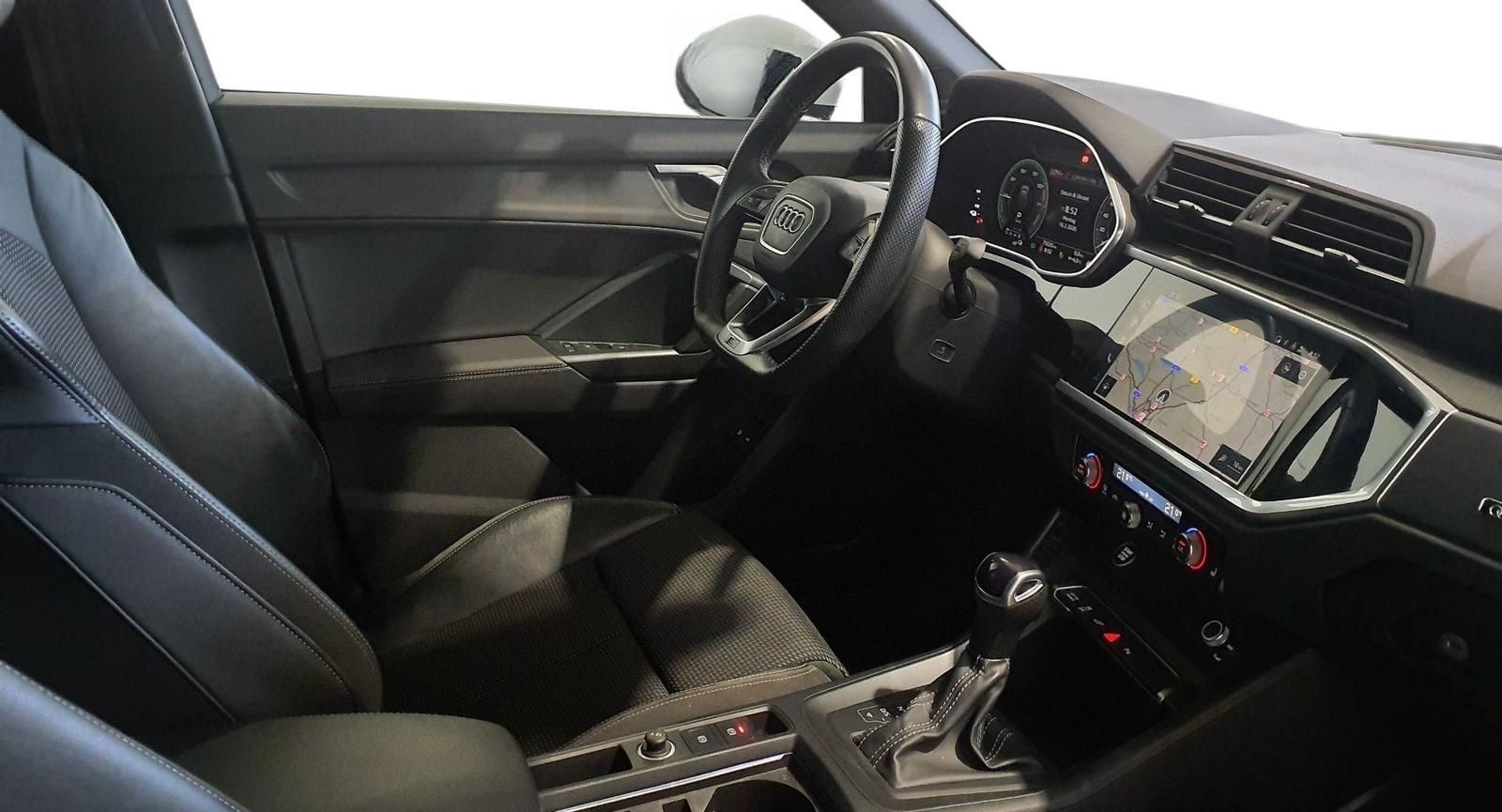 Audi Q3 Sportback 45 TFSIe S-Line MATRIX VC TEMPOMAT foto 12