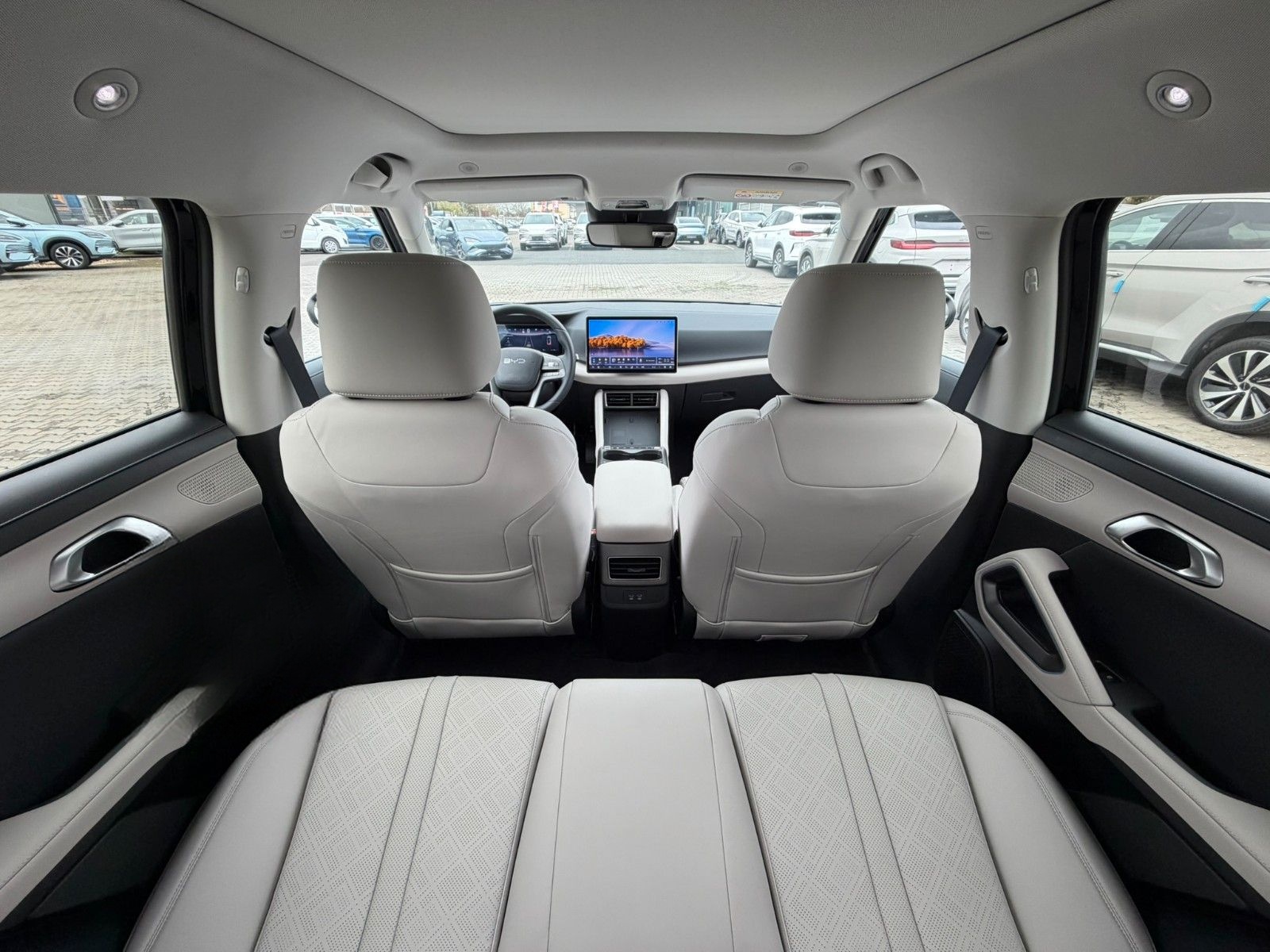 BYD ATTO 2 Comfort - Tageszulassung foto 12