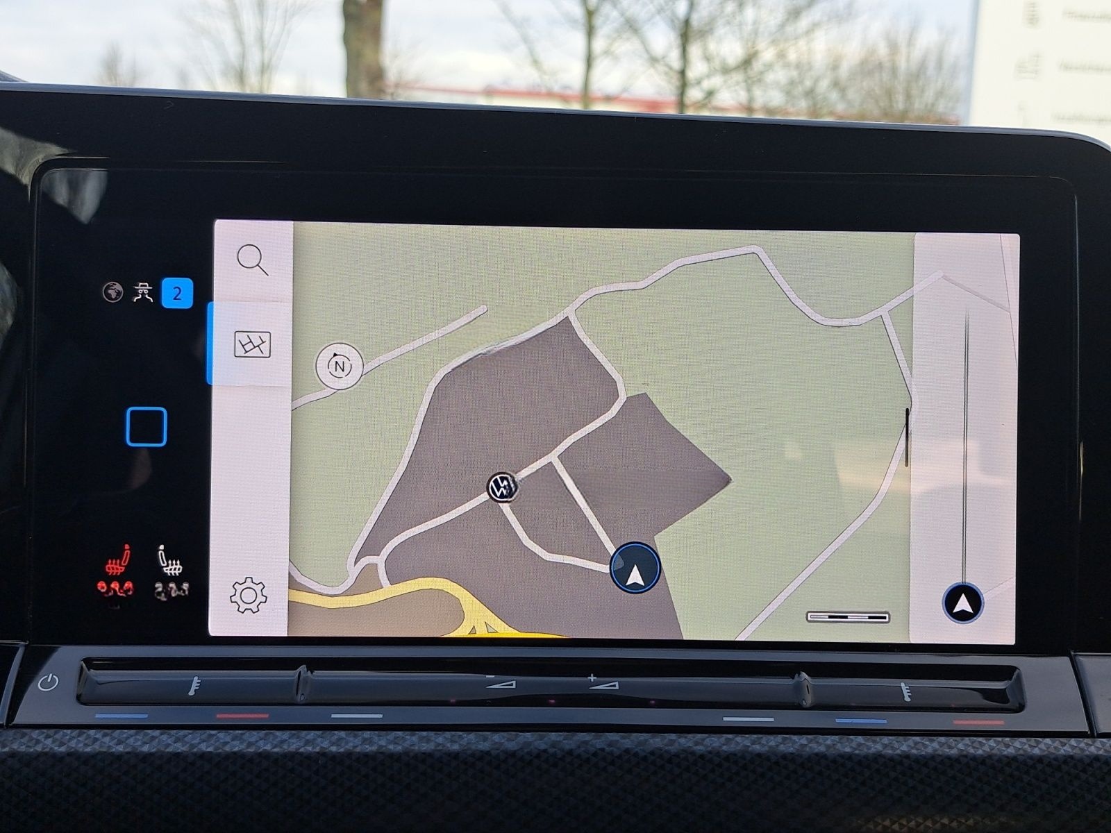 Volkswagen Golf VIII United 2.0 TDI DSG AHK NAV APP ACC PDC foto 21