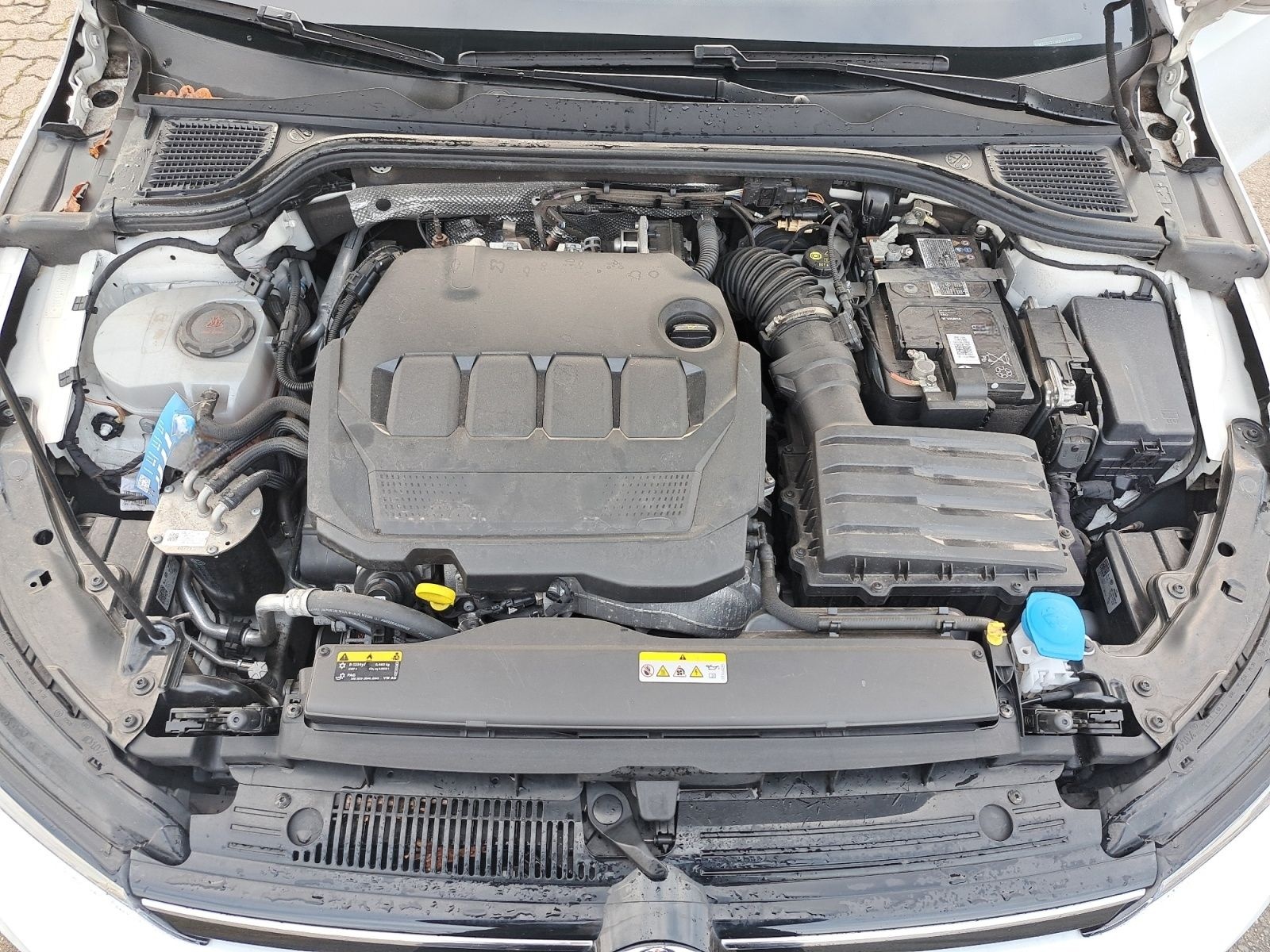 Volkswagen Golf VIII United 2.0 TDI DSG AHK NAV APP ACC PDC foto 24