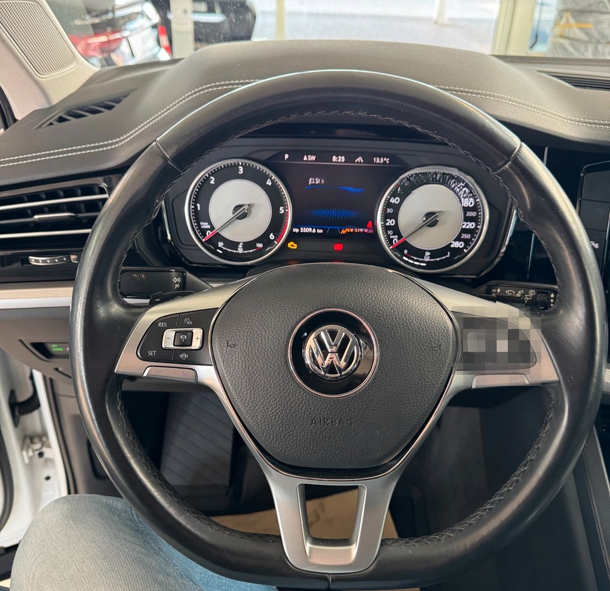Volkswagen Touareg Basis 3.0 V6 4Motion foto 12