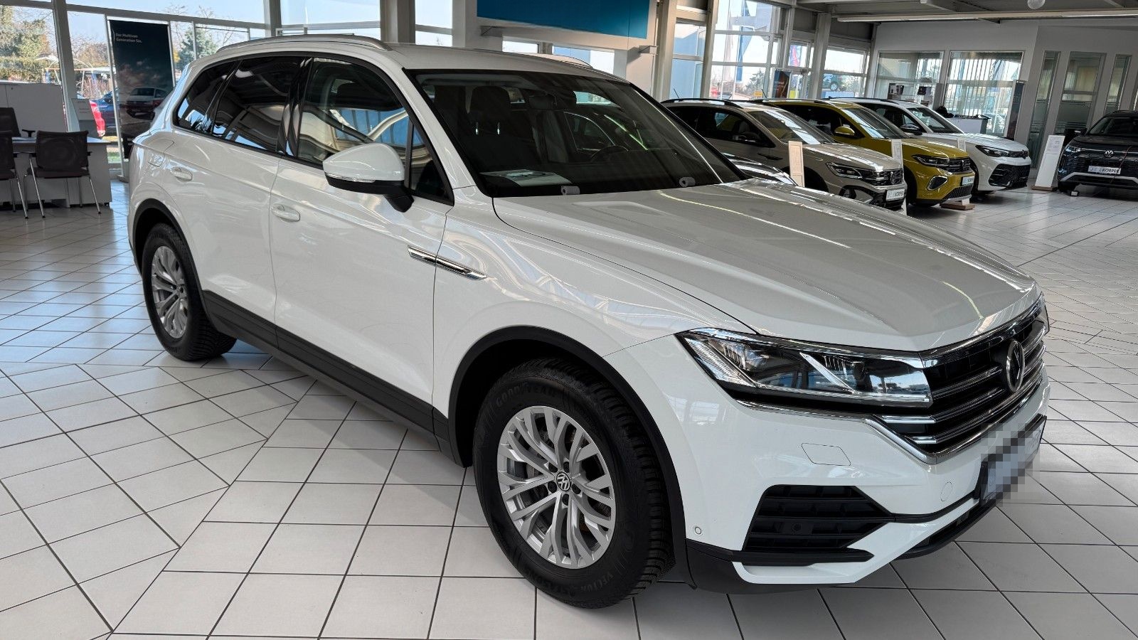Volkswagen Touareg Basis 3.0 V6 4Motion foto 7