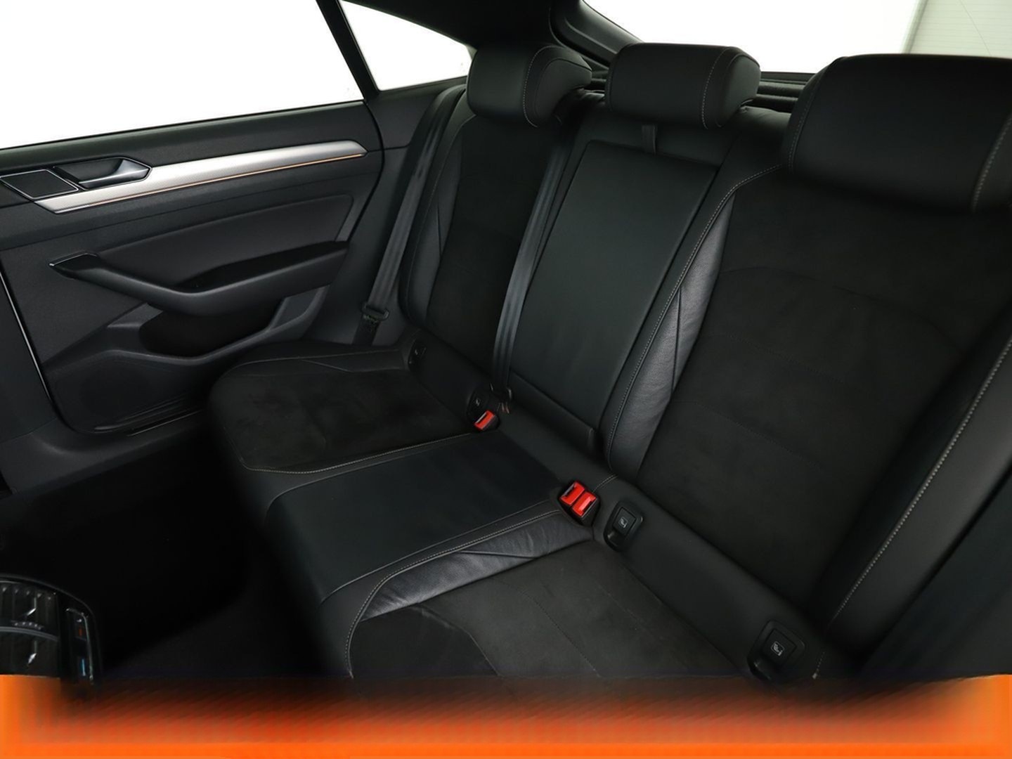 Volkswagen 2.0 TSI R-Line Aut.*NAV*LED*ACC*CAM*PDC*SHZ*ALU* foto 14