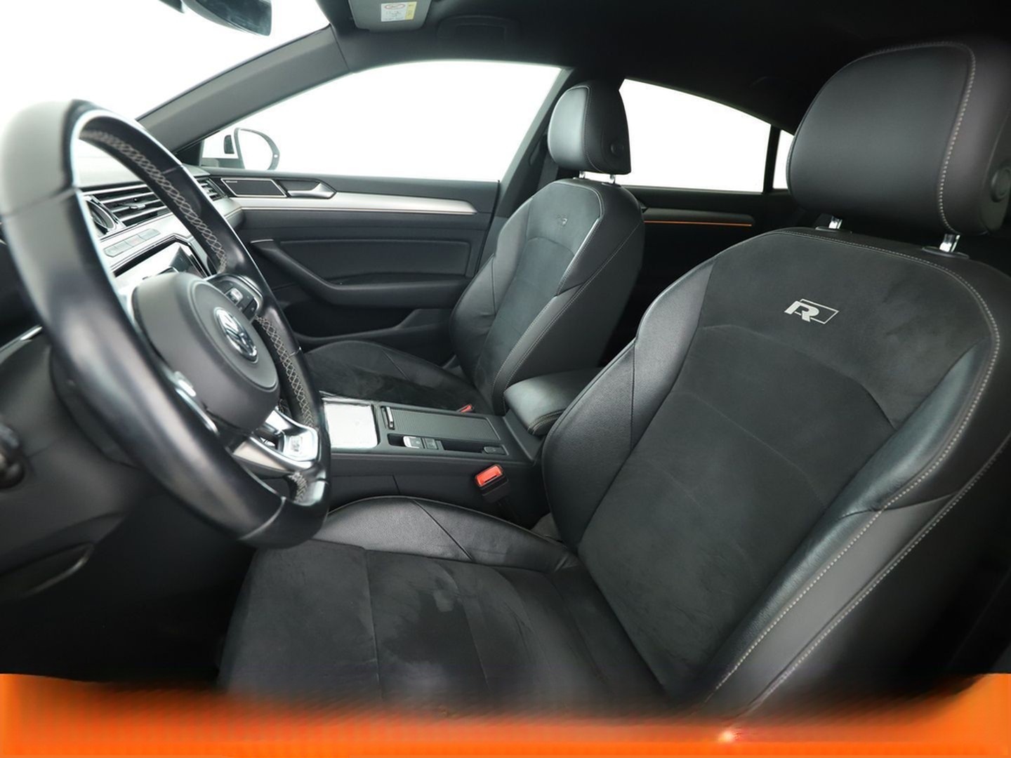 Volkswagen 2.0 TSI R-Line Aut.*NAV*LED*ACC*CAM*PDC*SHZ*ALU* foto 10