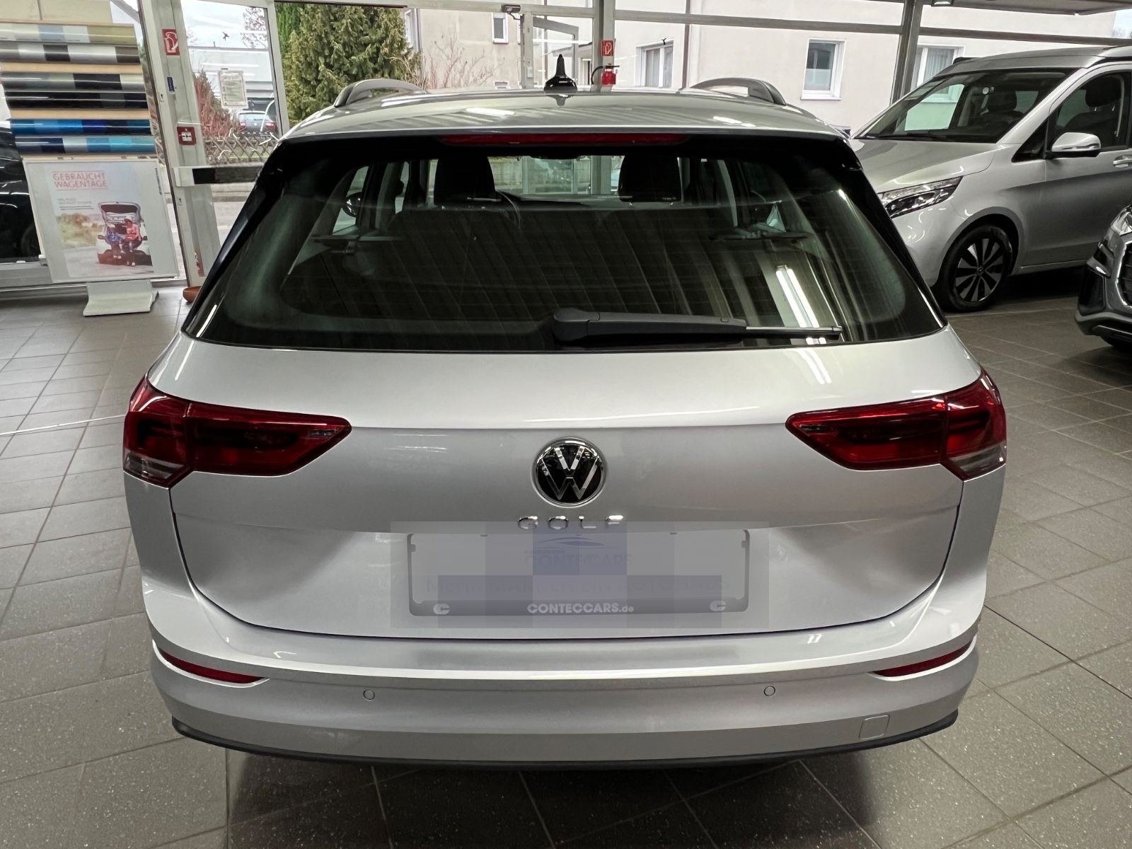Volkswagen Golf VIII Var. 2.0 TDI Life AHK+Keyless+Winter foto 12