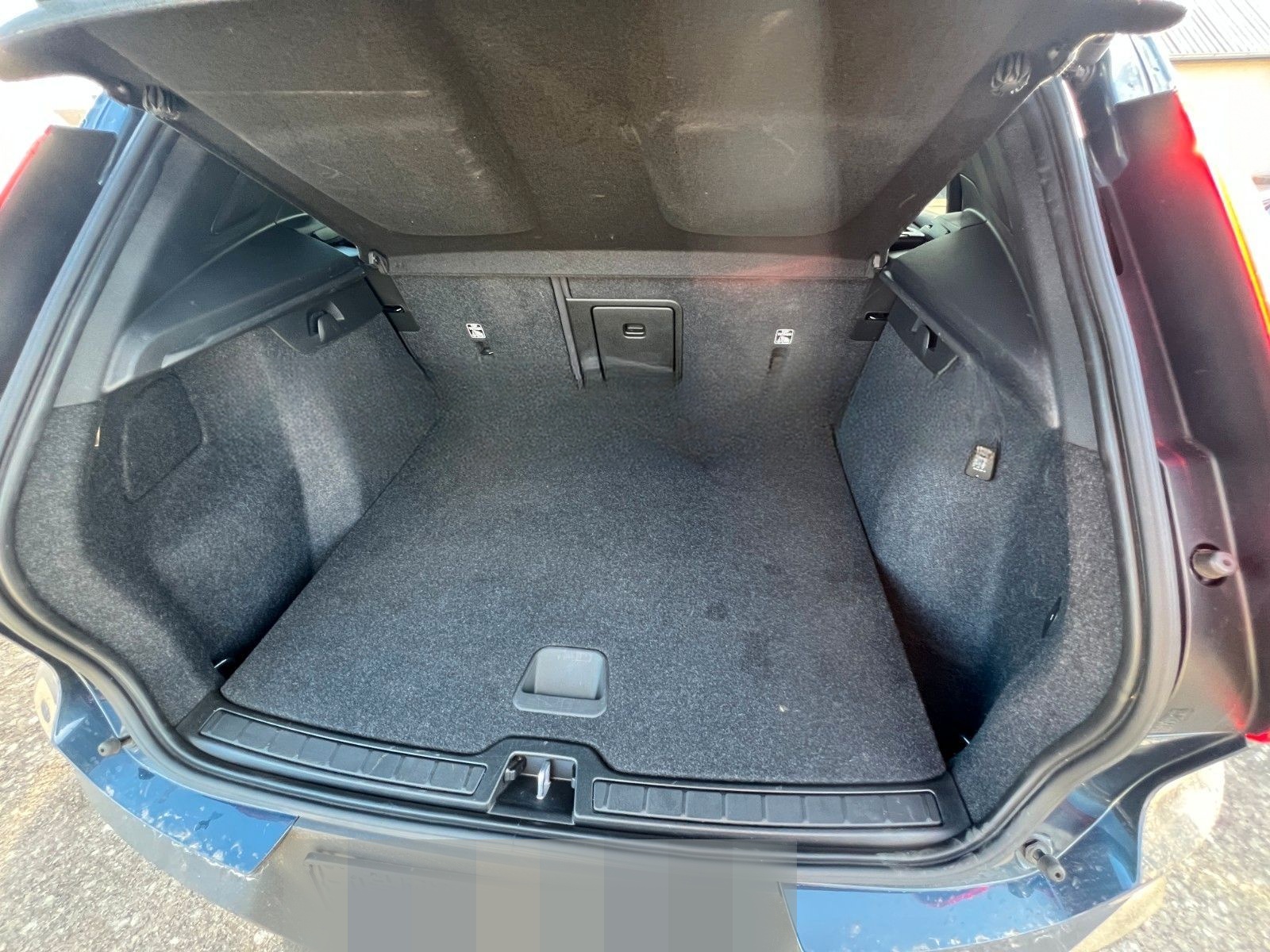 Volvo XC 40 XC40 Momentum Pro 2WD foto 22