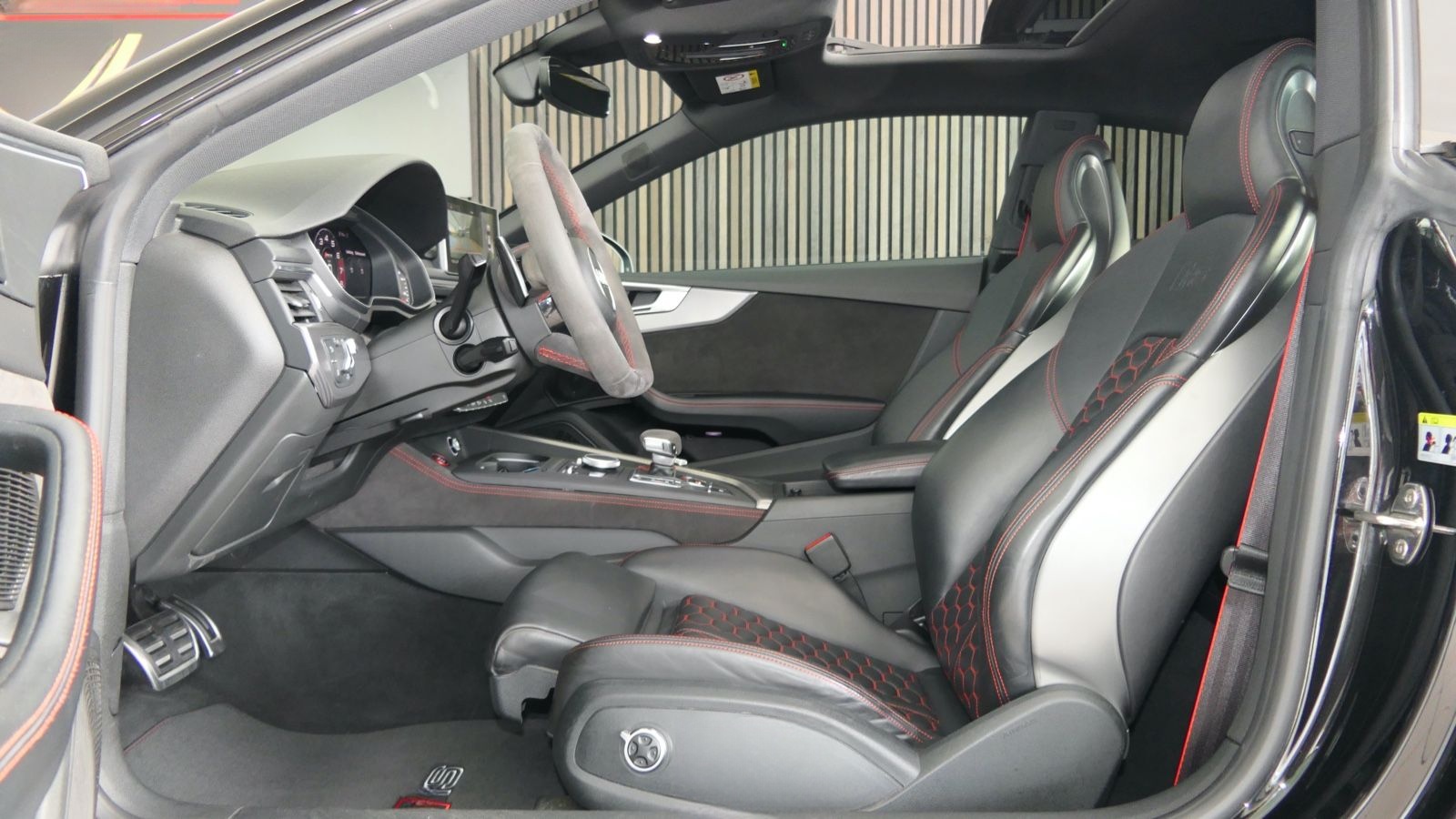 Audi RS 5 Coupe 2.9 TFSI quattro|PANO.|360°|280kmh| foto 25