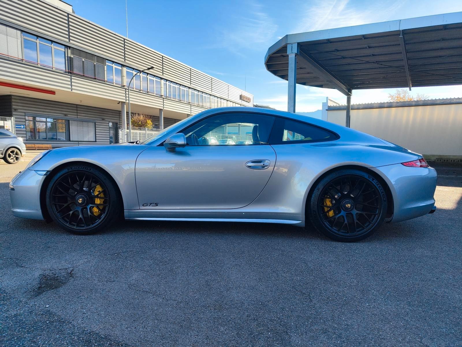Porsche 911 Carrera 4 GTS Porsche Approved Saugmotor foto 2