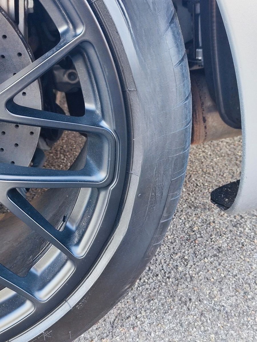 Porsche 911 Carrera 4 GTS Porsche Approved Saugmotor foto 11