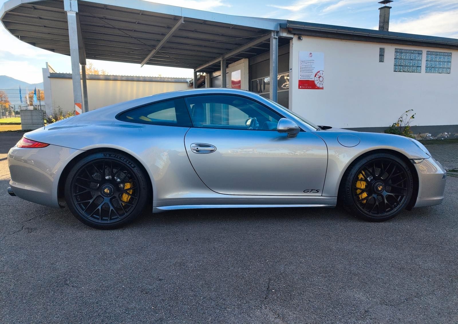 Porsche 911 Carrera 4 GTS Porsche Approved Saugmotor foto 6