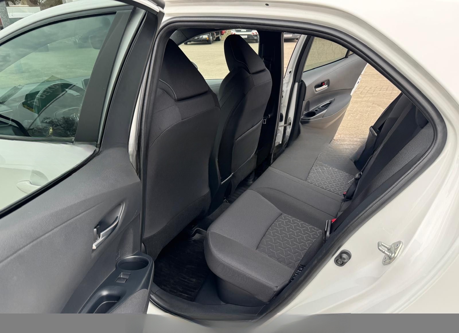 Toyota Corolla 1.8*HYBRID*CLUB*VIRTUAL*KAMERA*TÜV NEU* foto 13