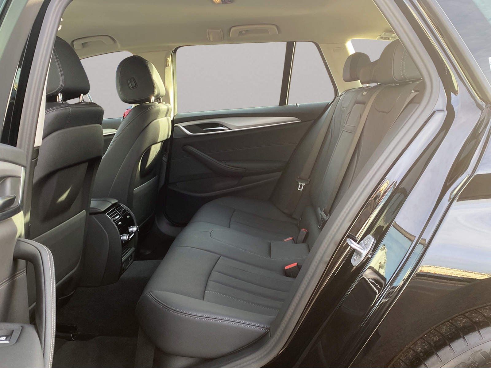 BMW 530d xDrive Touring LiveCockpitProf Kamera LED foto 6