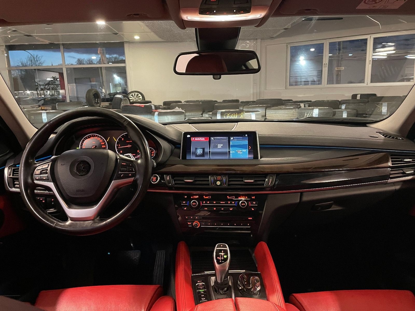 BMW X6.40d xDrive *KeylessGo + HeadUp + SHgpfl. foto 25